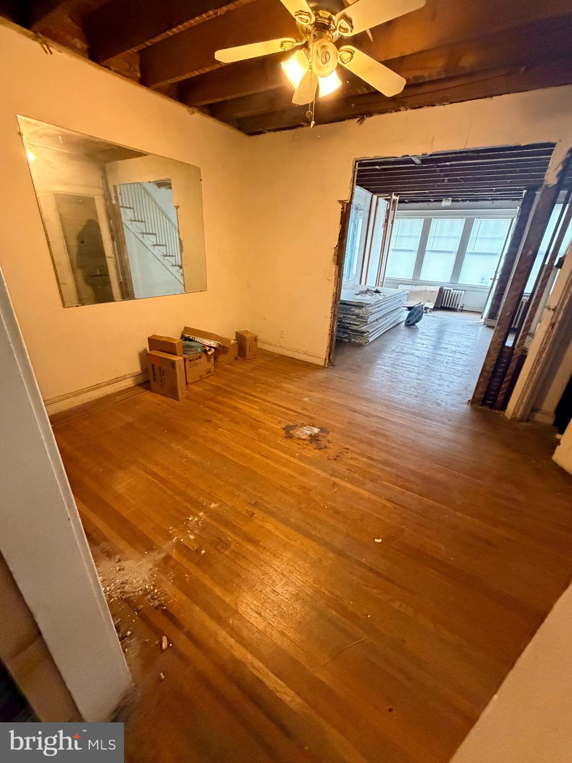 FERN ROCK - Residential