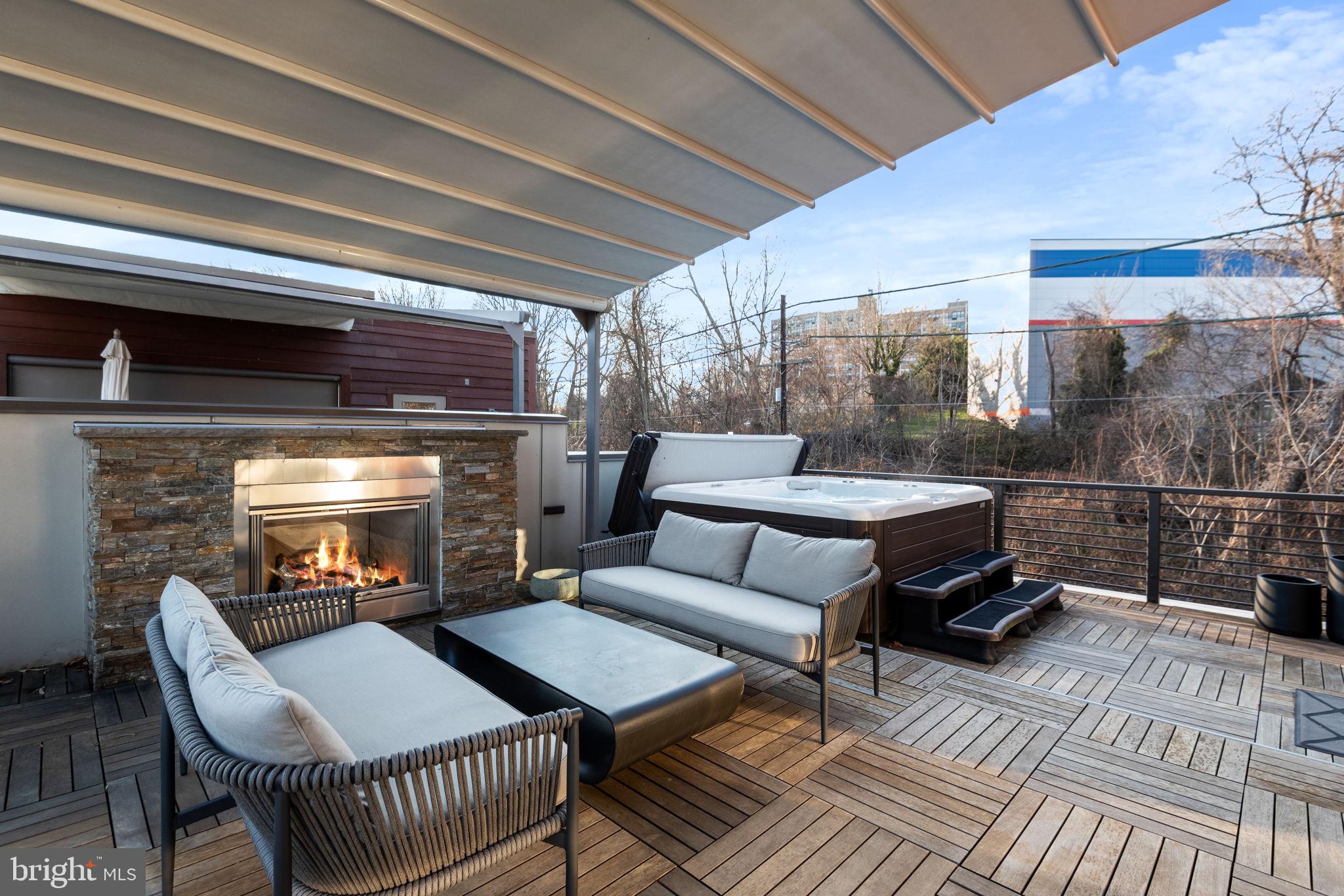 LITTLE FALLS PLACE - Residential Lease