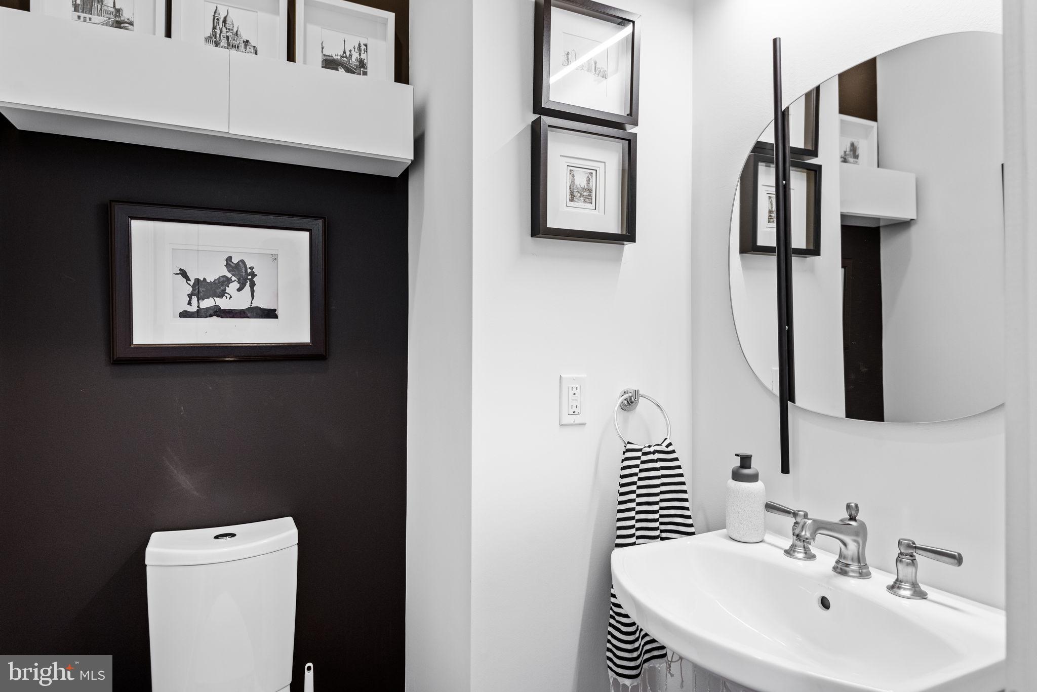 LITTLE FALLS PLACE - Residential Lease