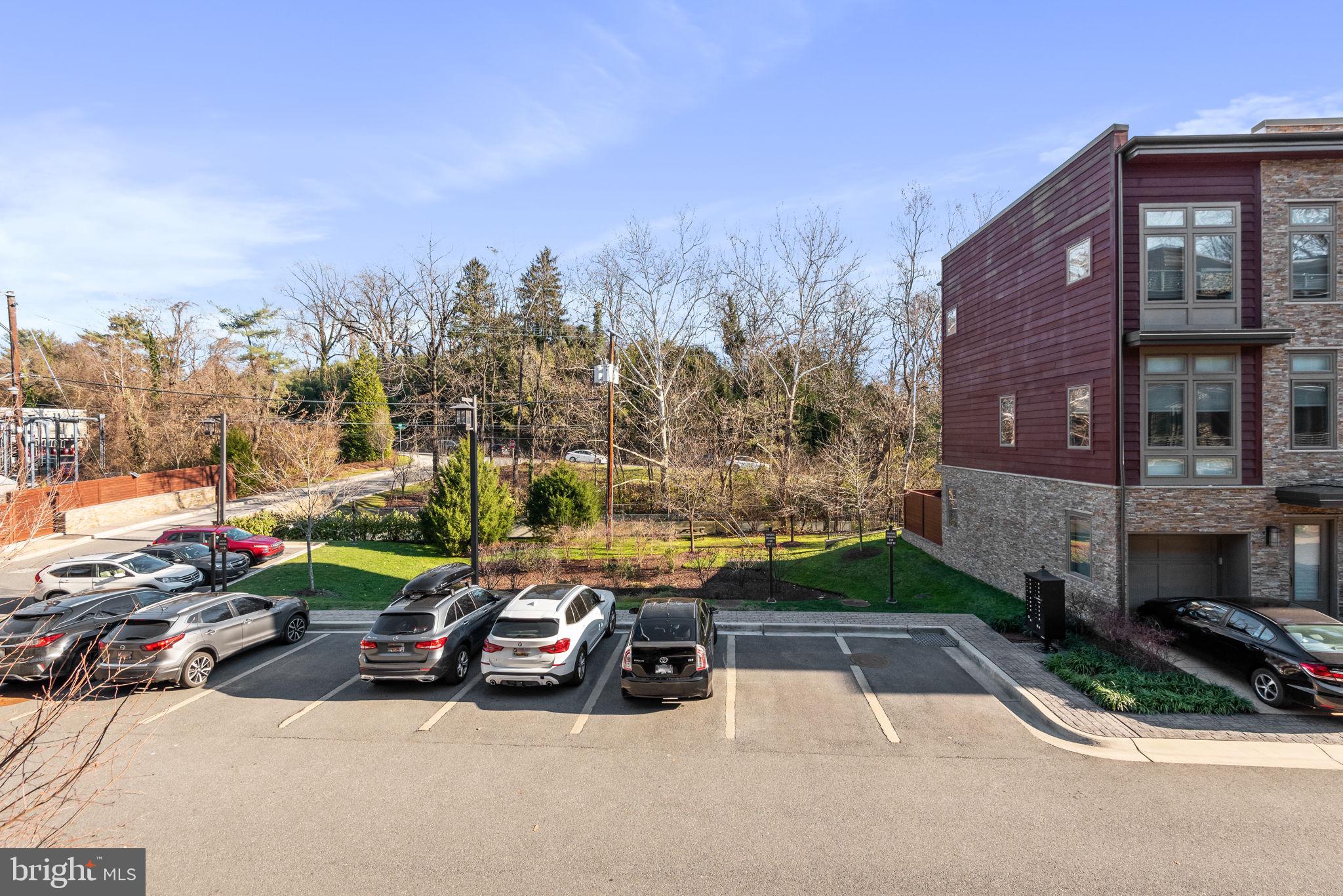 LITTLE FALLS PLACE - Residential Lease