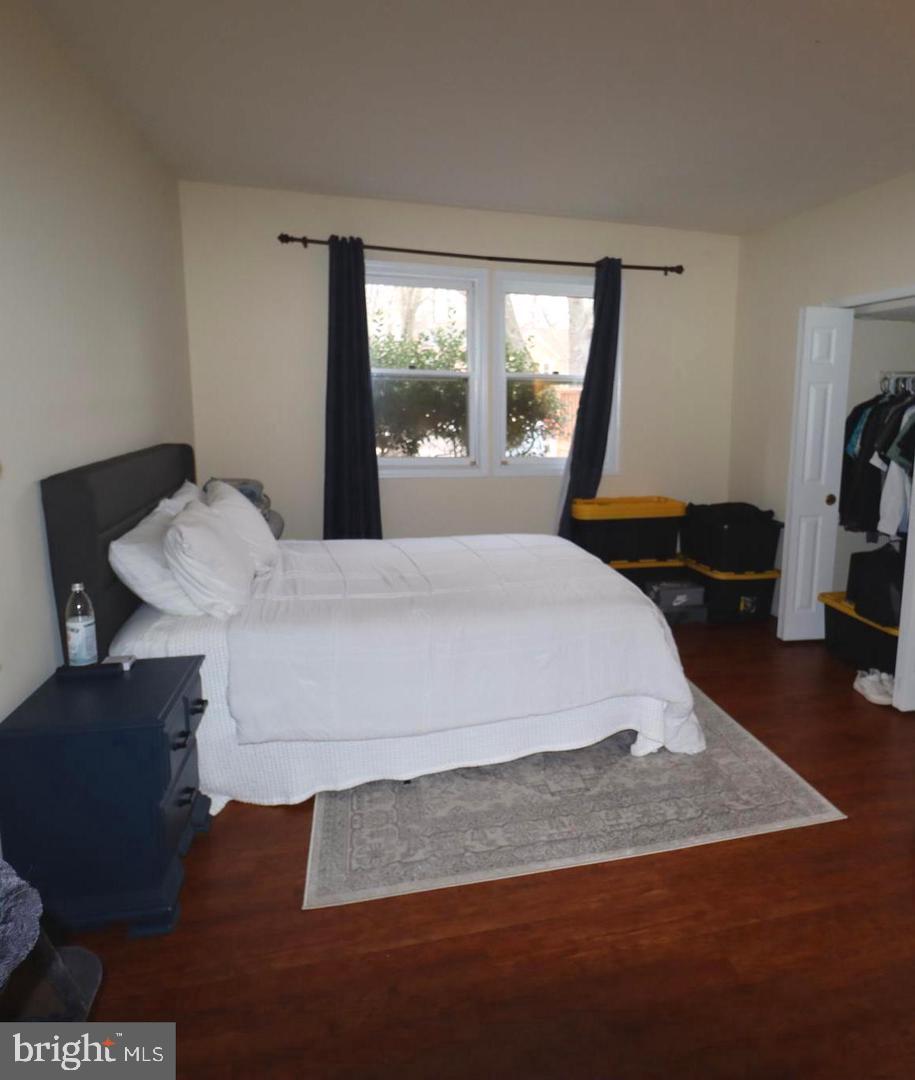 CEDAR WOODS - Residential Lease