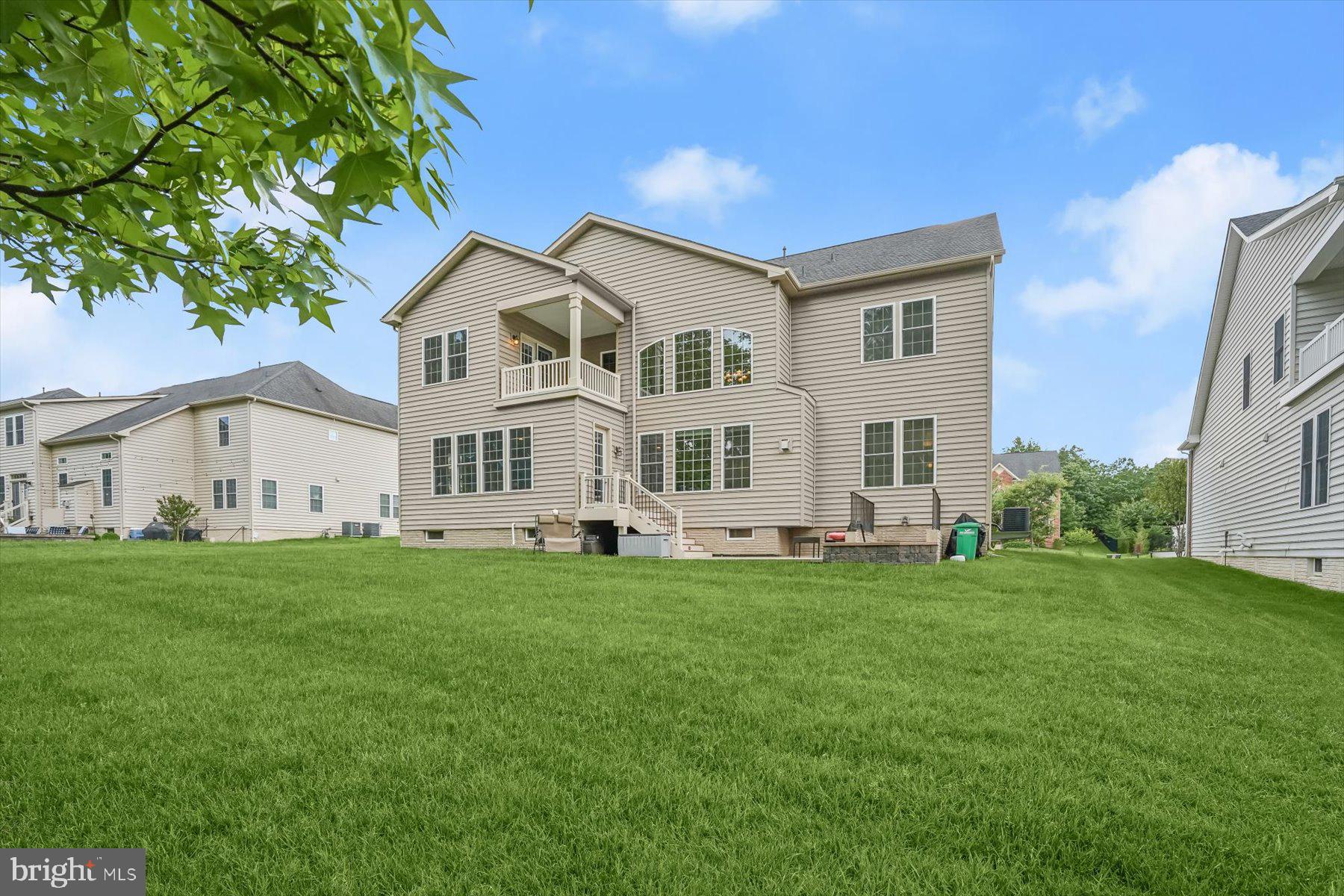 OAK CREEK CLUB - Residential