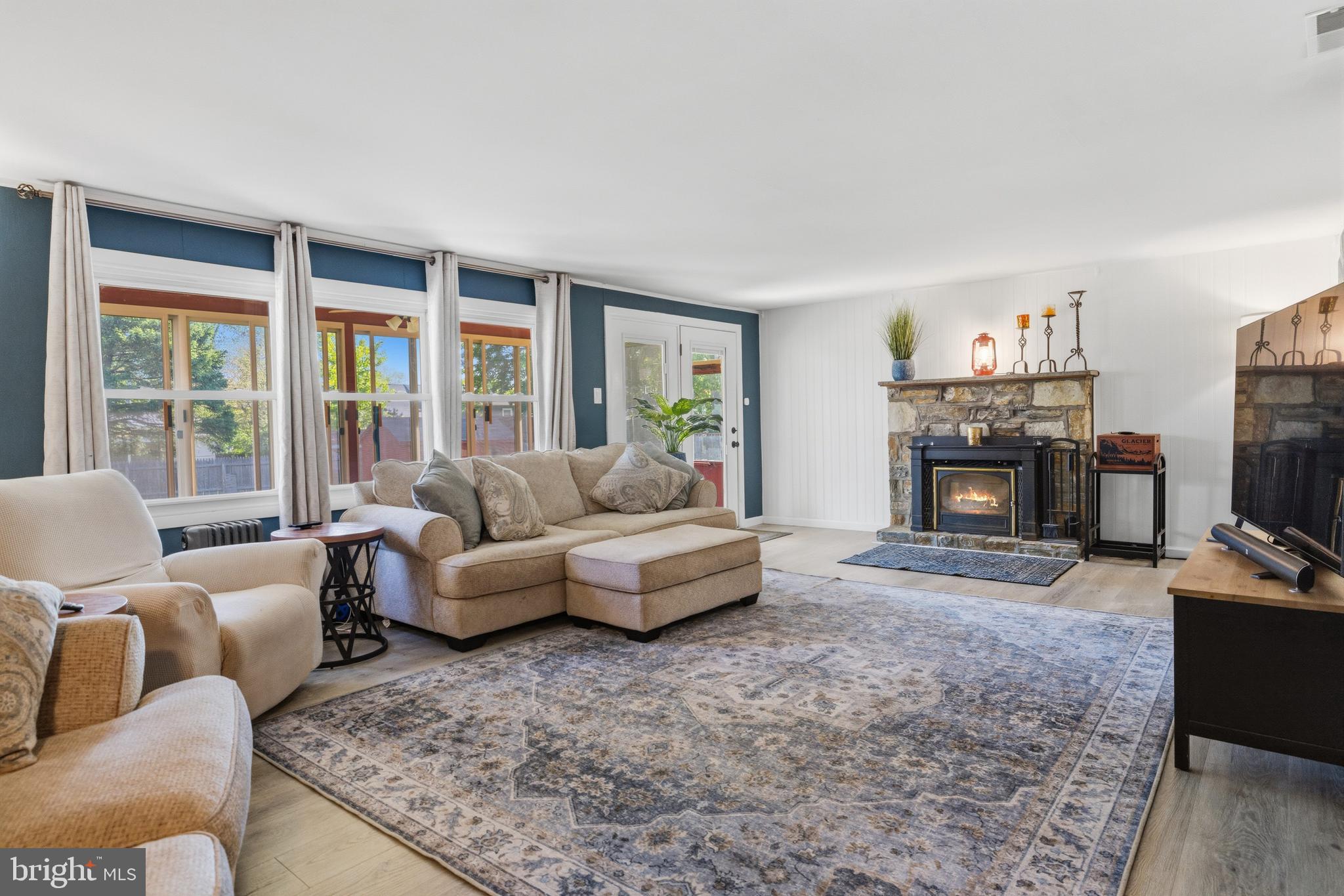 WILLOW FARMS - Residential