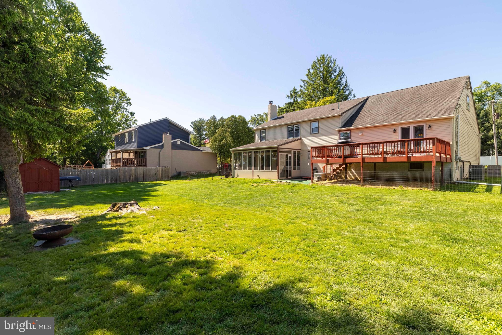 WILLOW FARMS - Residential