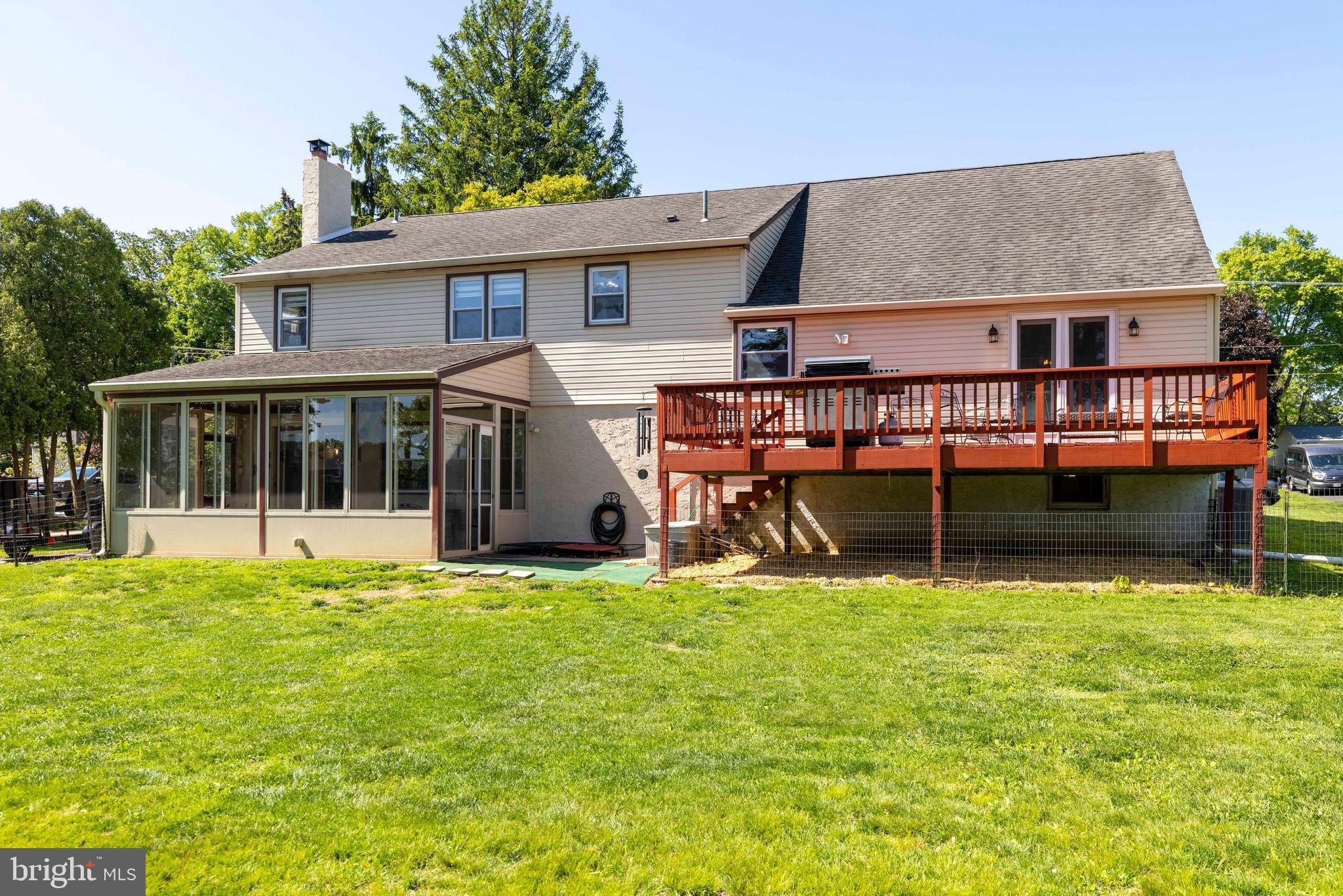 WILLOW FARMS - Residential
