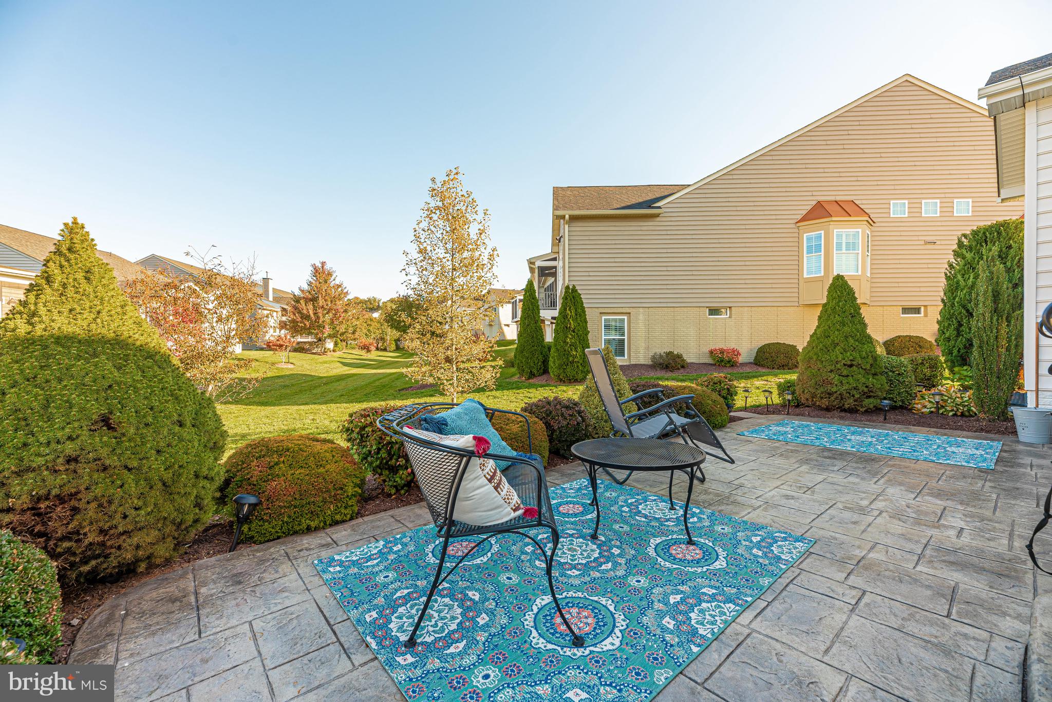 SIGNATURE CLUB AT GREENVIEW - Residential