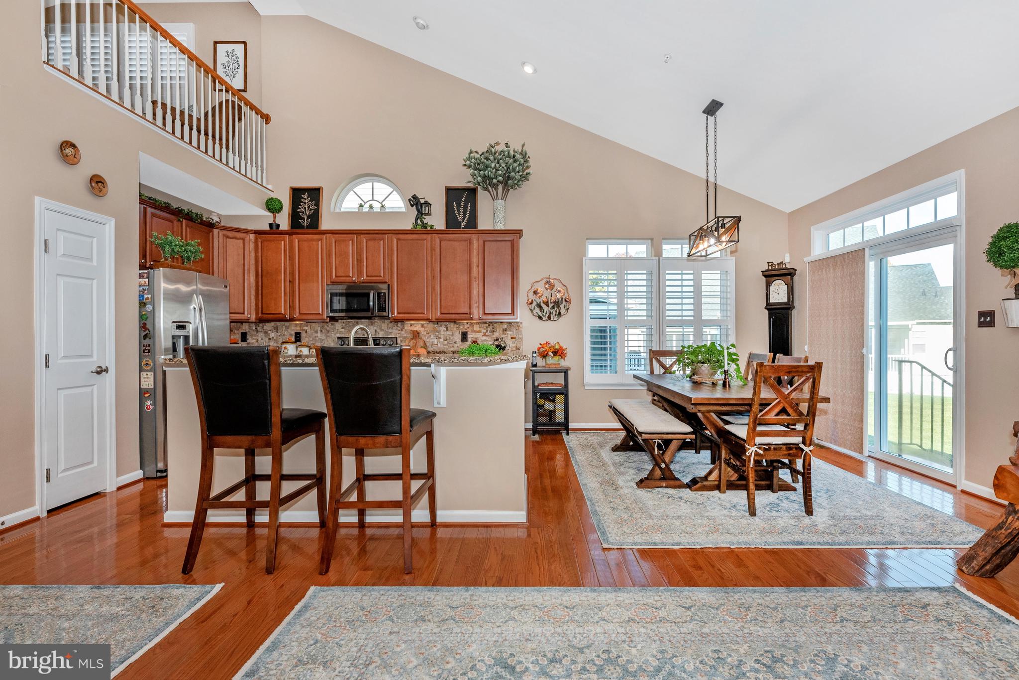 SIGNATURE CLUB AT GREENVIEW - Residential