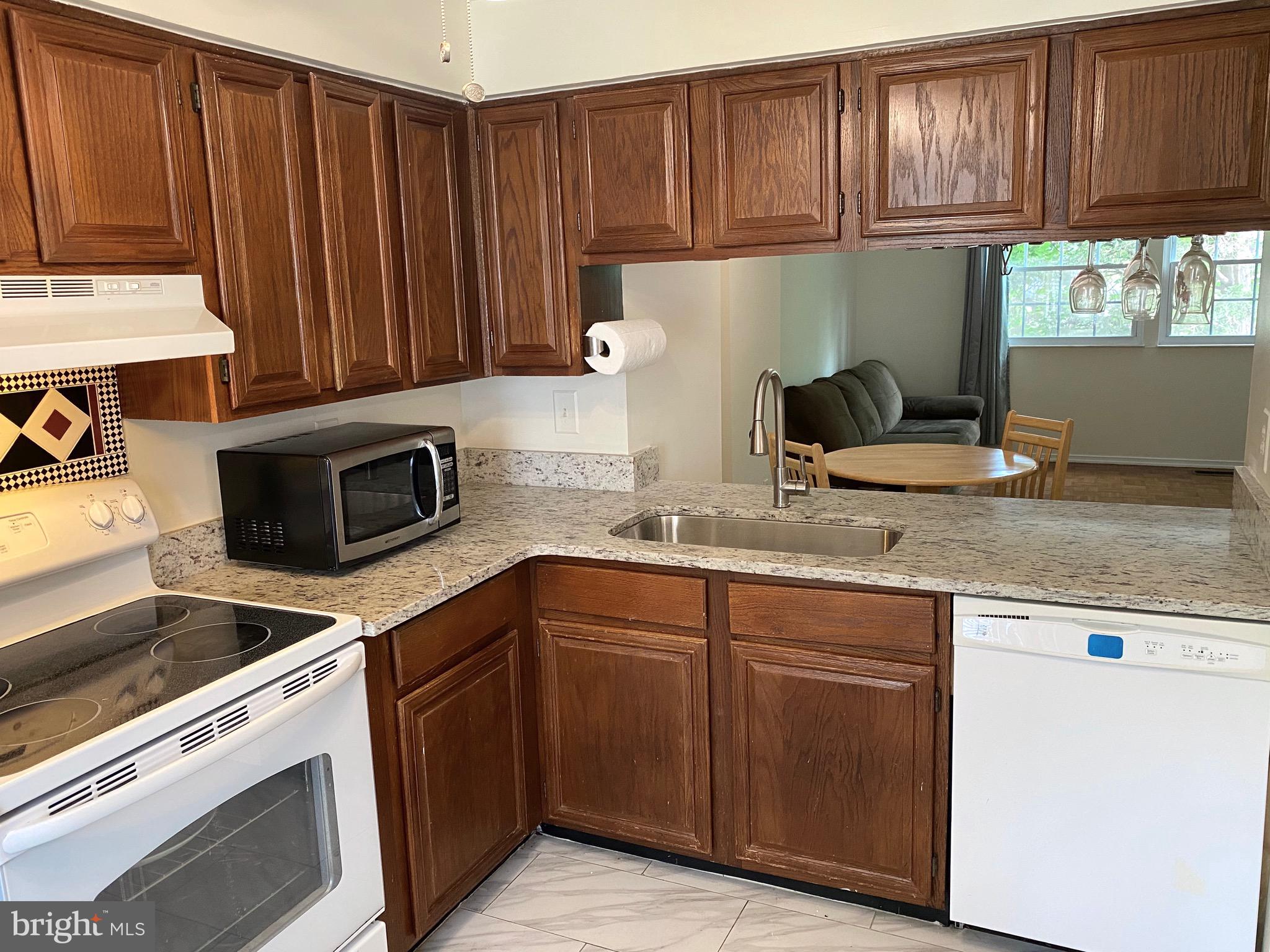 CARRINGTON VILLAGE - Residential Lease