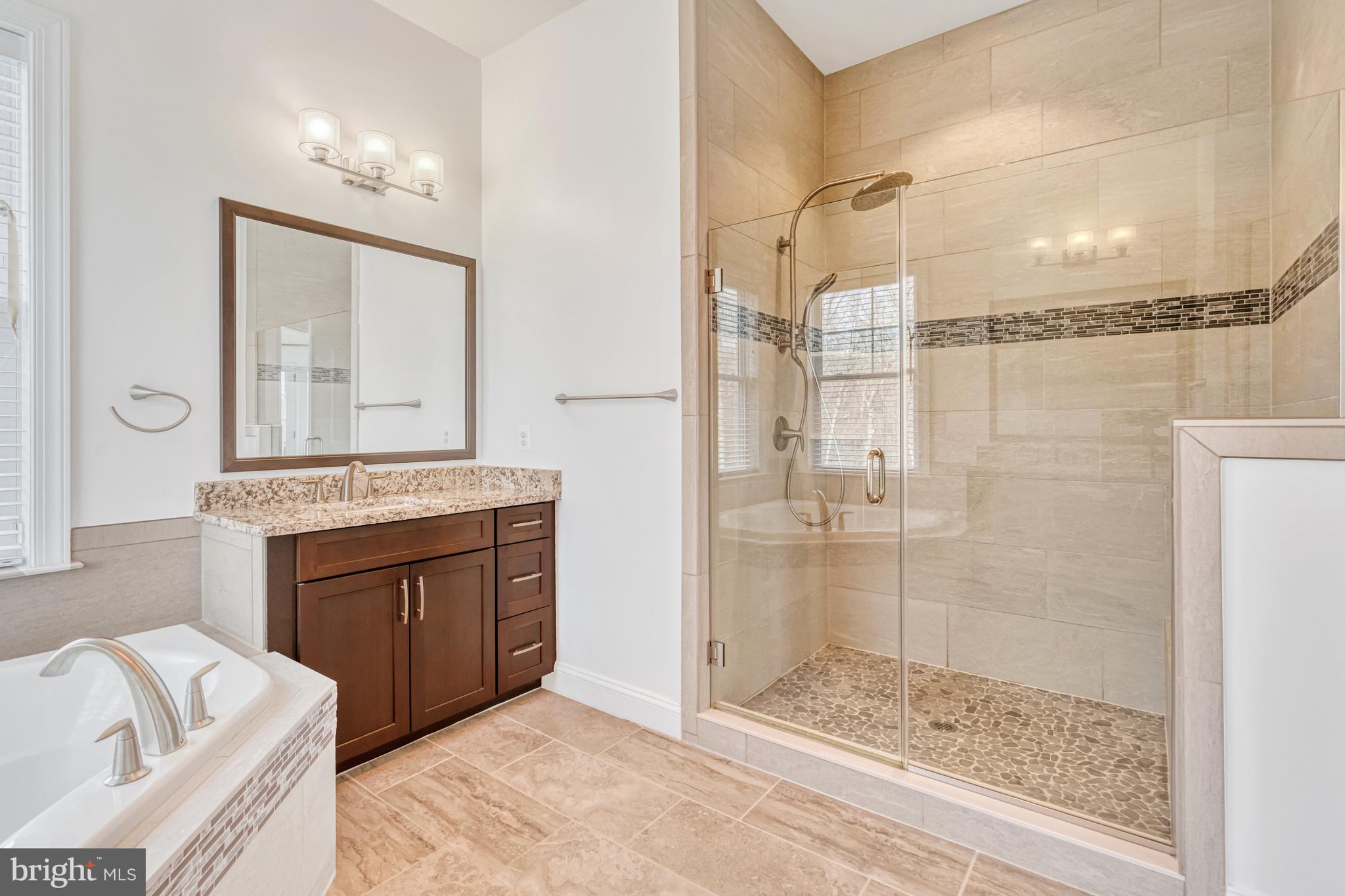 REGENCY AT CREEKSIDE - Residential