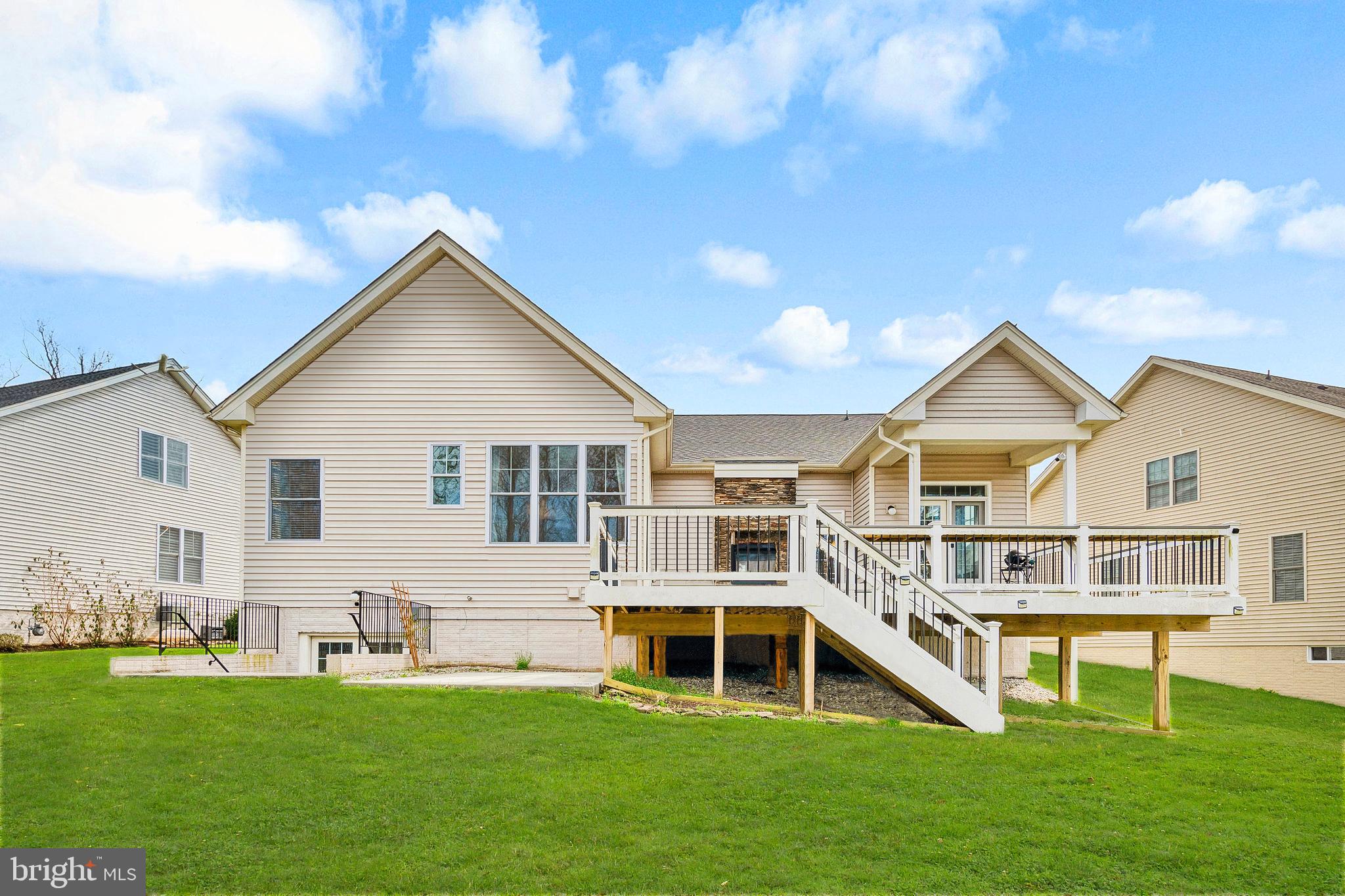 REGENCY AT CREEKSIDE - Residential