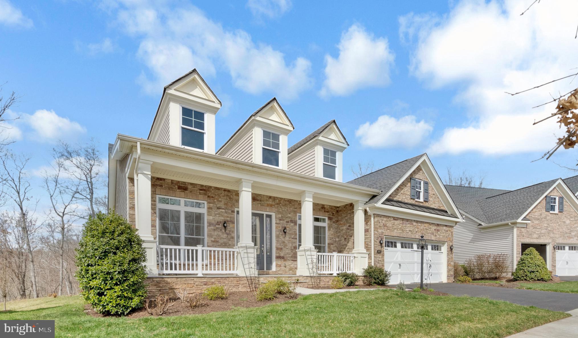 REGENCY AT CREEKSIDE - Residential