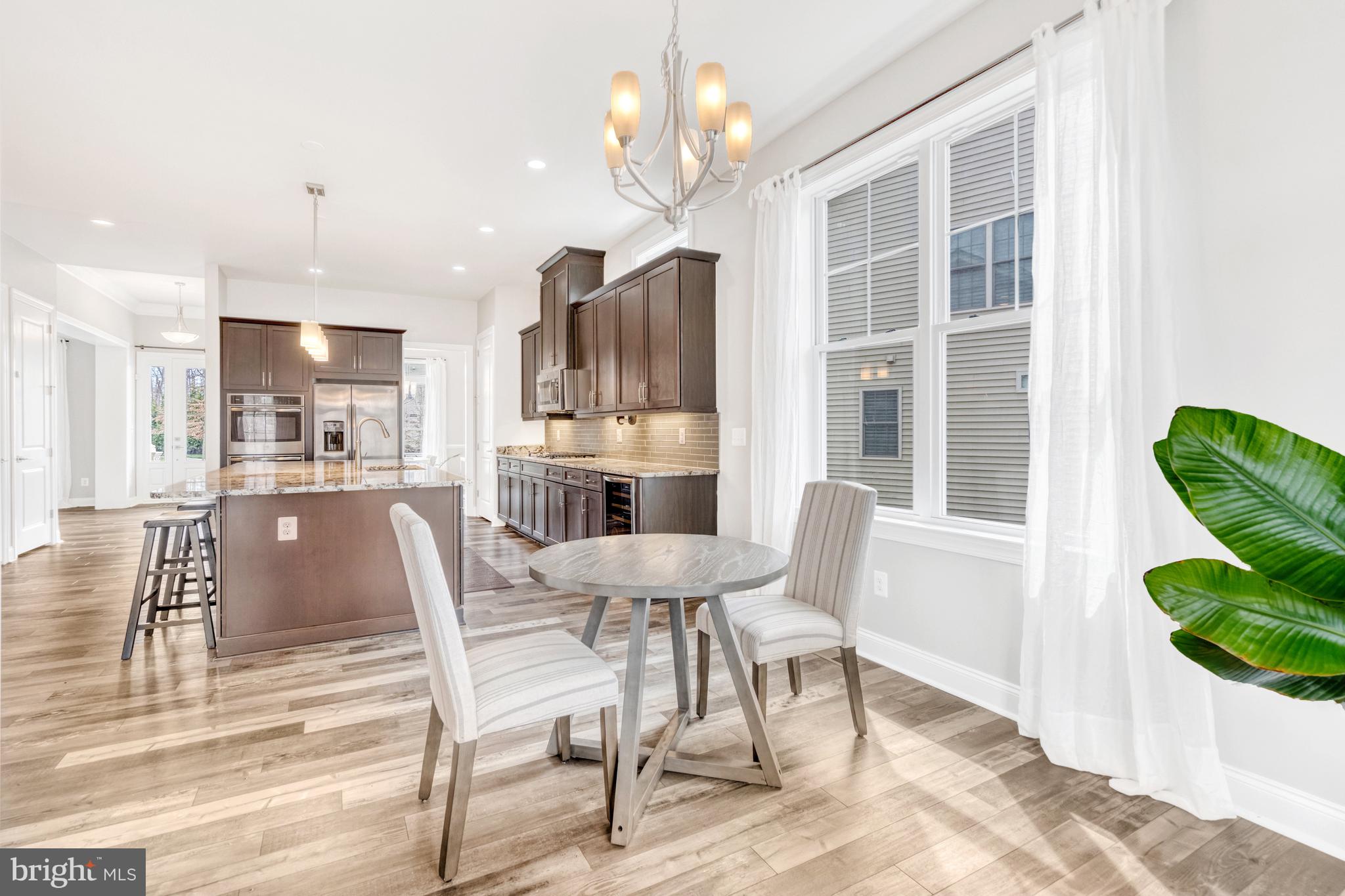 REGENCY AT CREEKSIDE - Residential