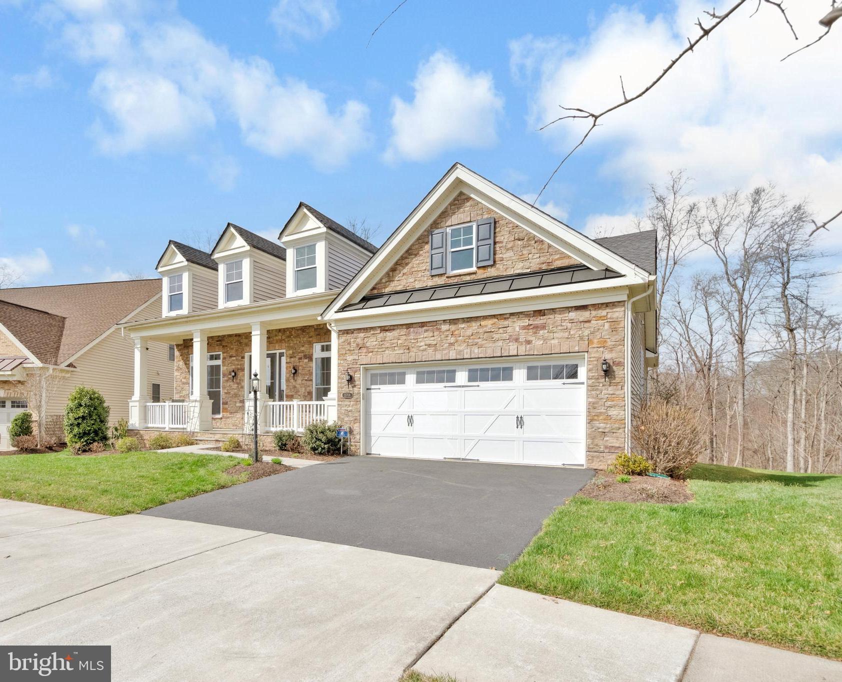 REGENCY AT CREEKSIDE - Residential