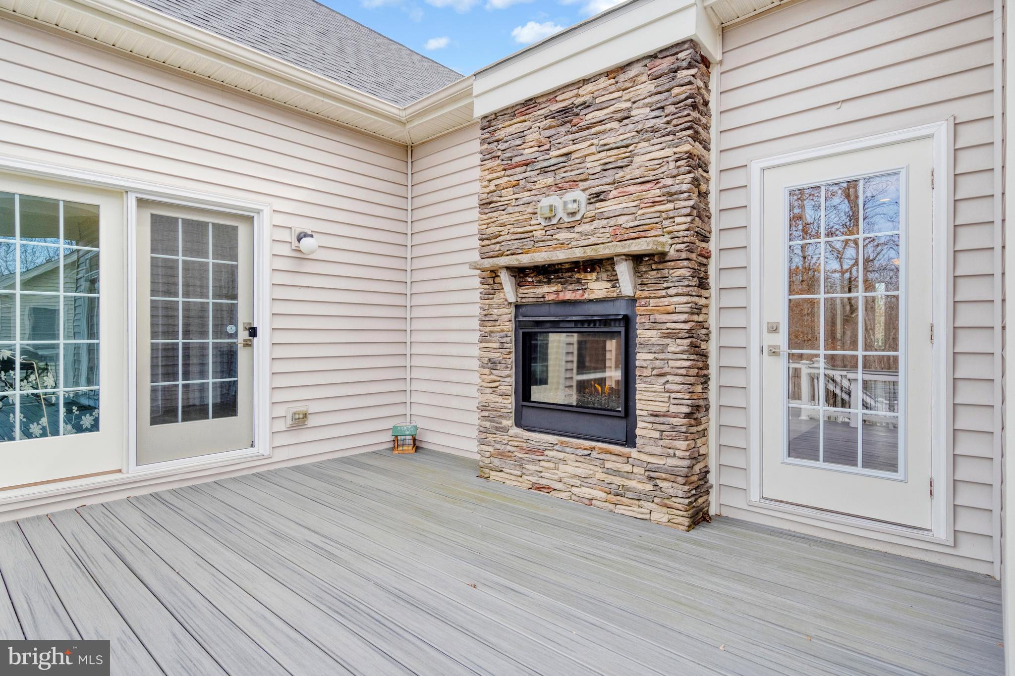 REGENCY AT CREEKSIDE - Residential