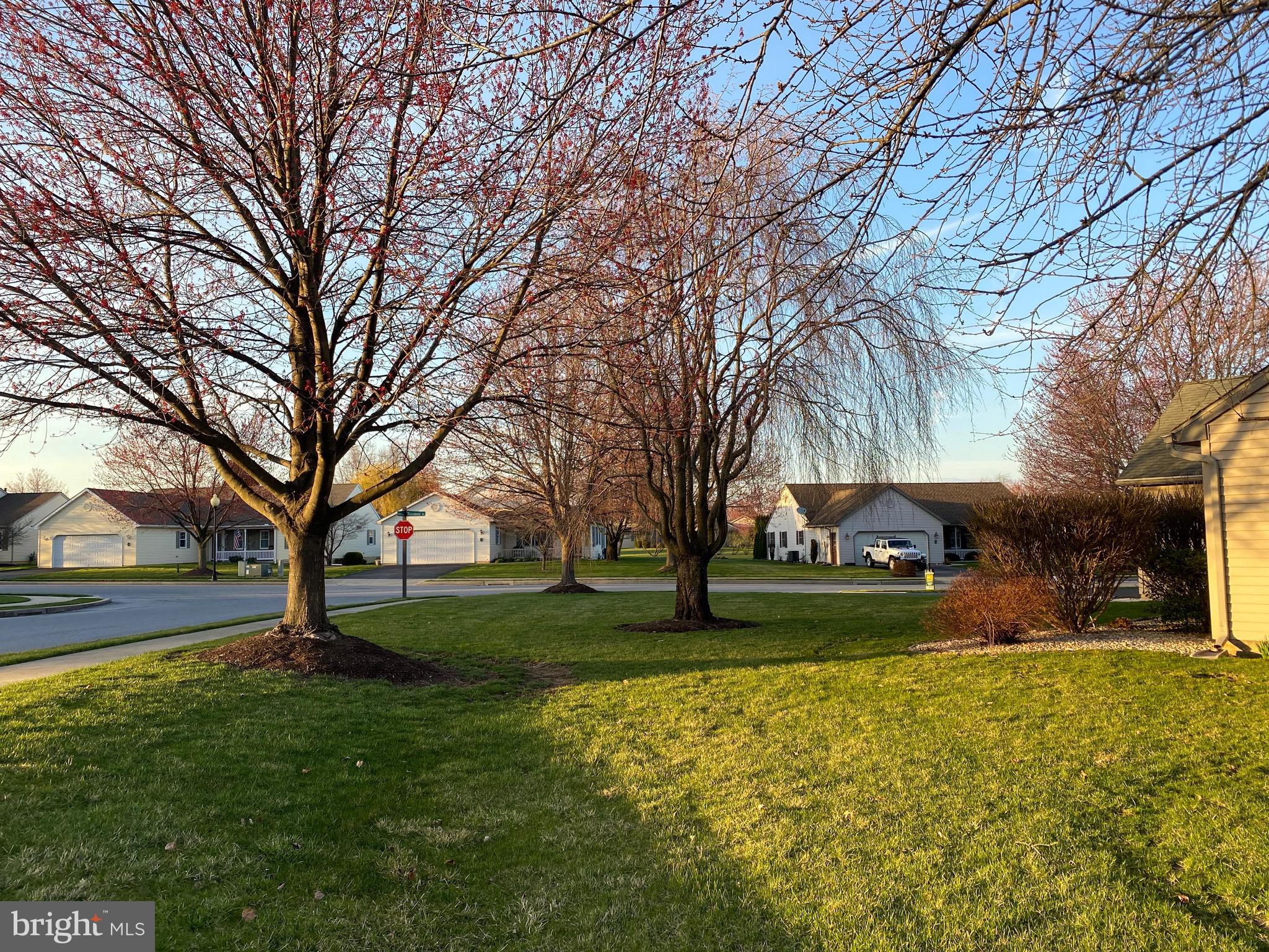 ARBOR GATE - Residential