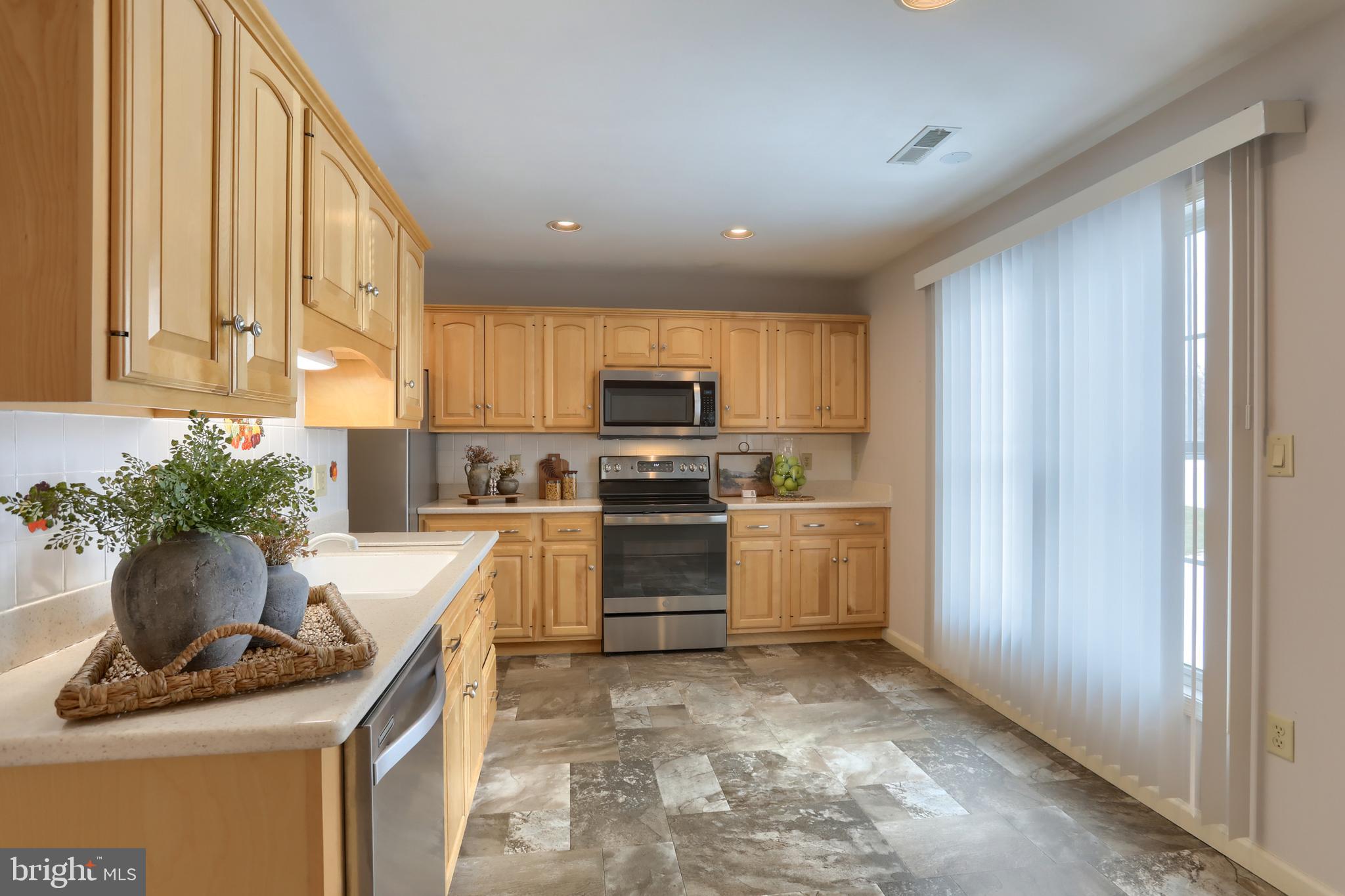 ARBOR GATE - Residential