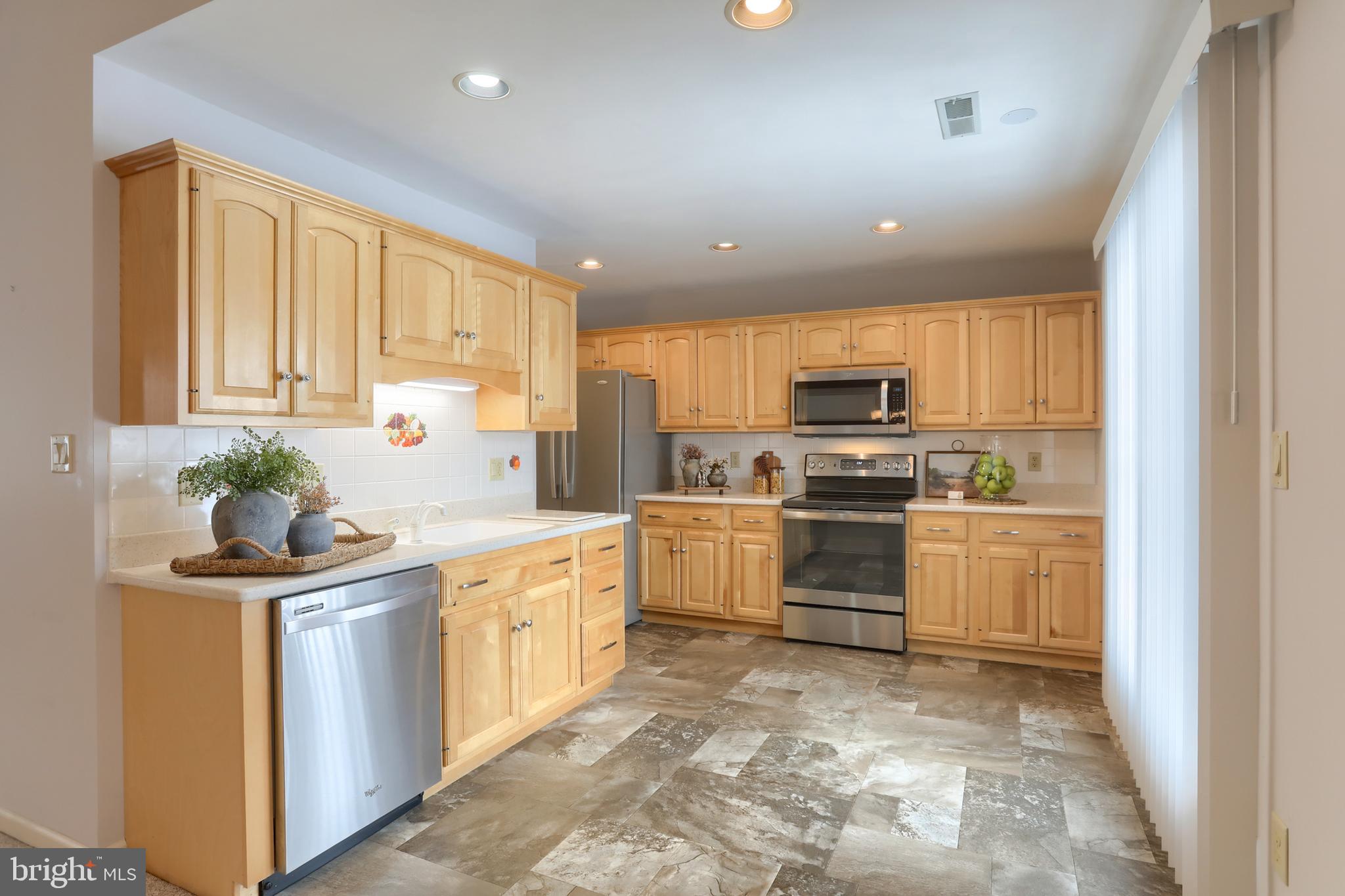 ARBOR GATE - Residential