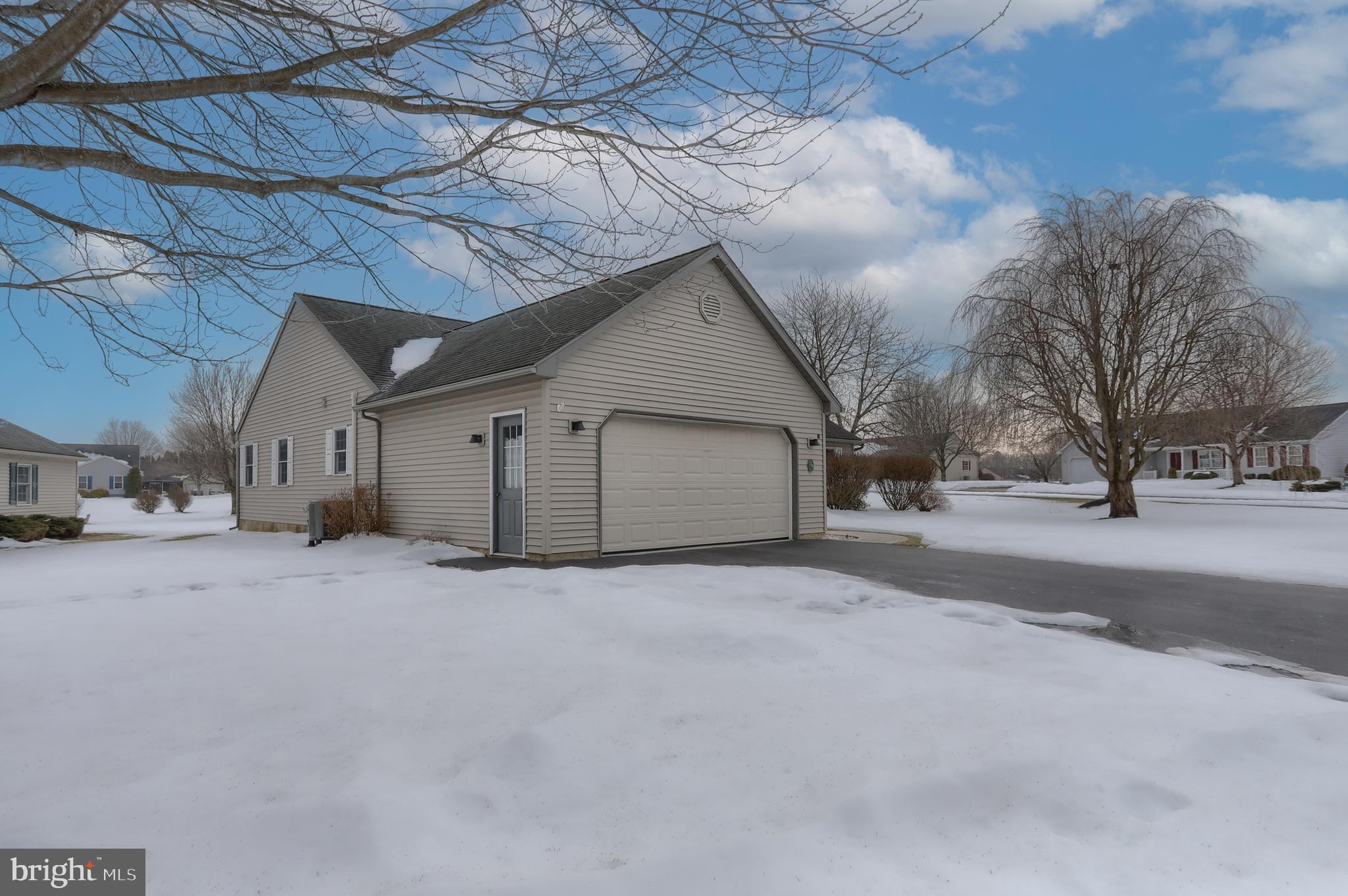 ARBOR GATE - Residential