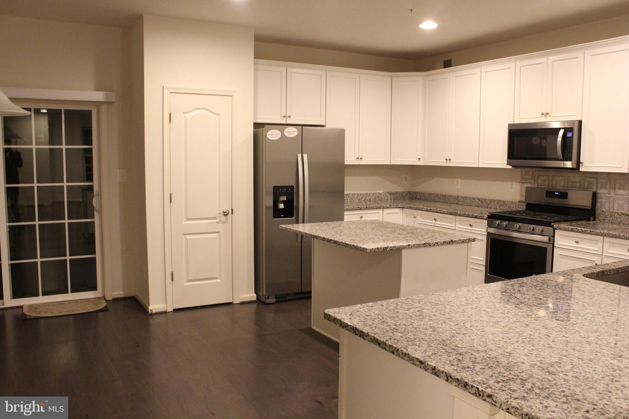 MORRIS PLACE - Residential Lease