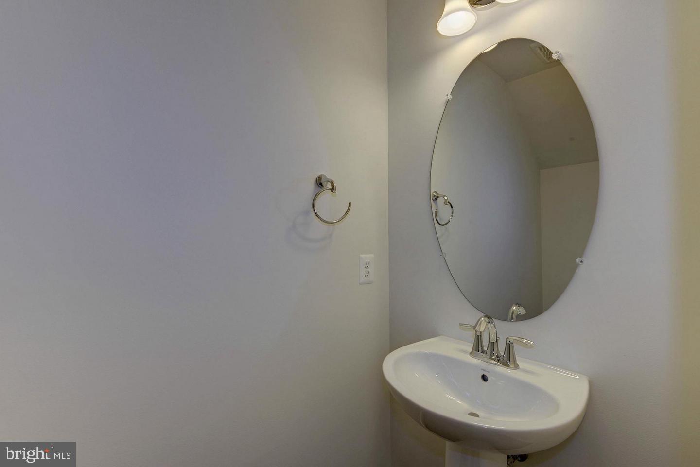 MORRIS PLACE - Residential Lease