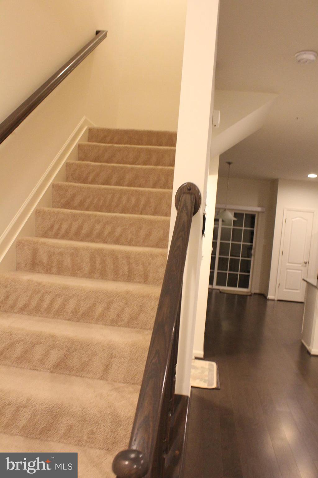 MORRIS PLACE - Residential Lease