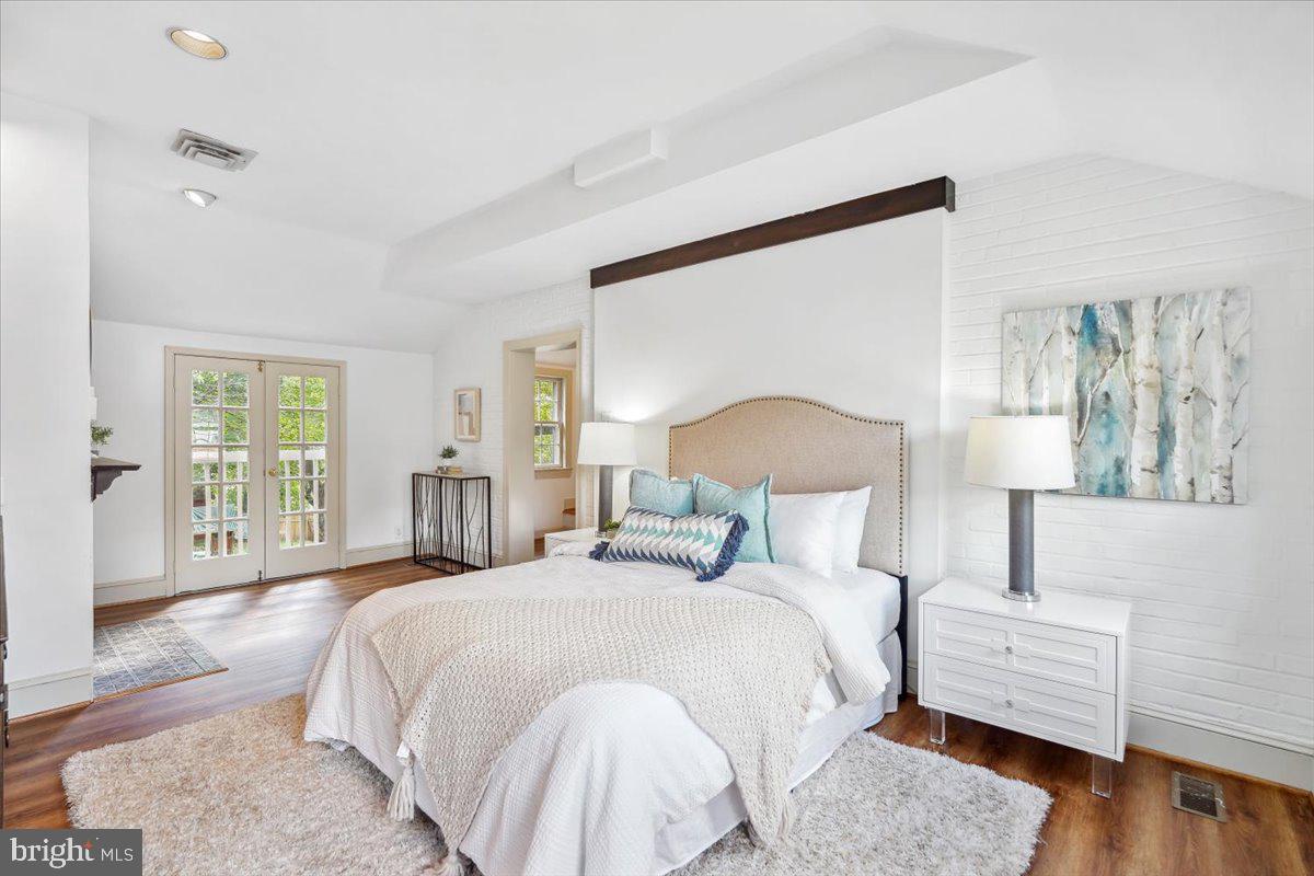 PARKWOOD - Residential