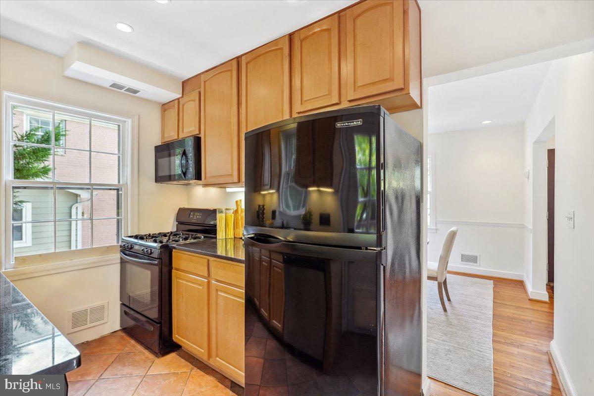 PARKWOOD - Residential