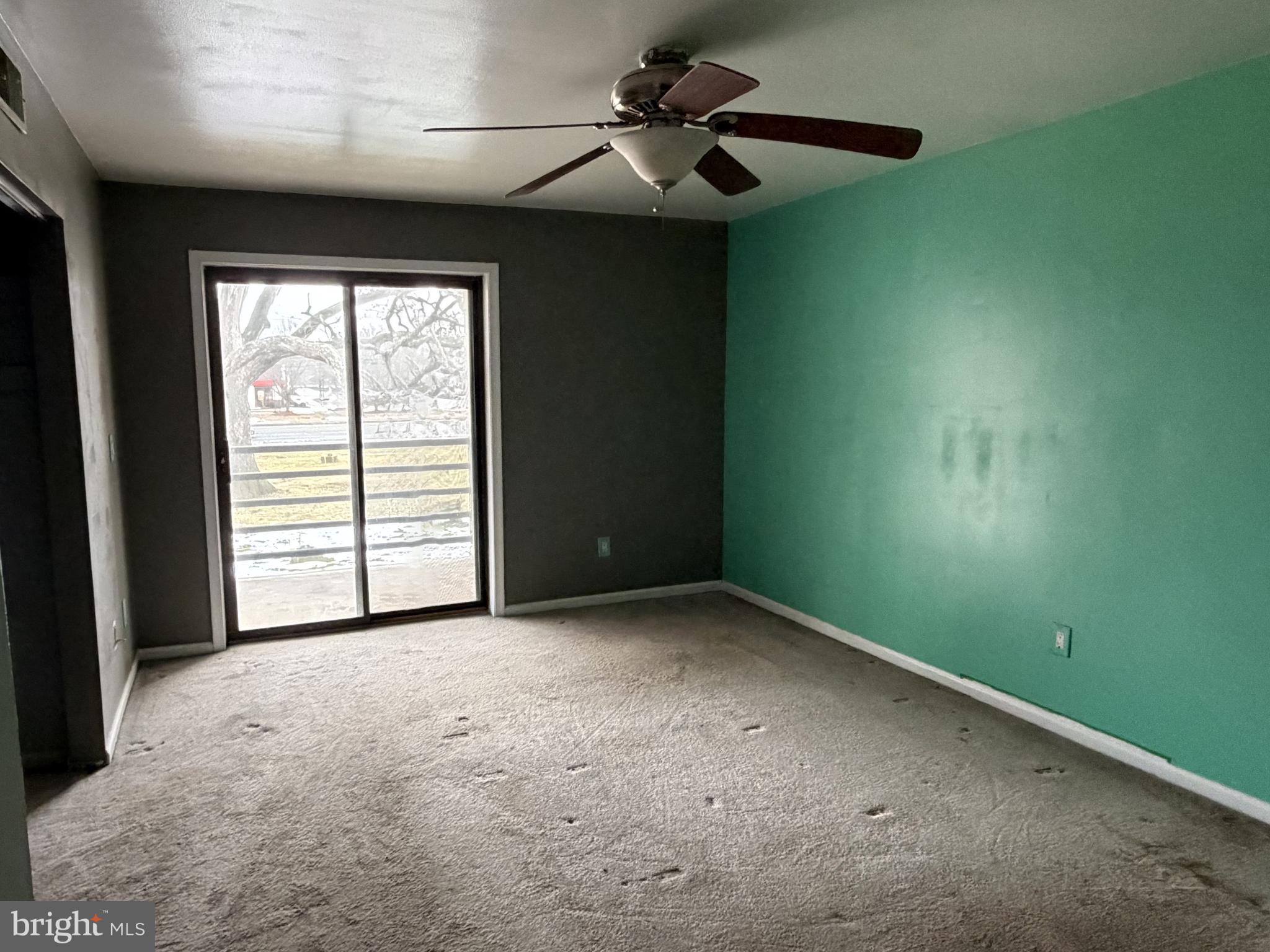 OLDE OAK - Residential