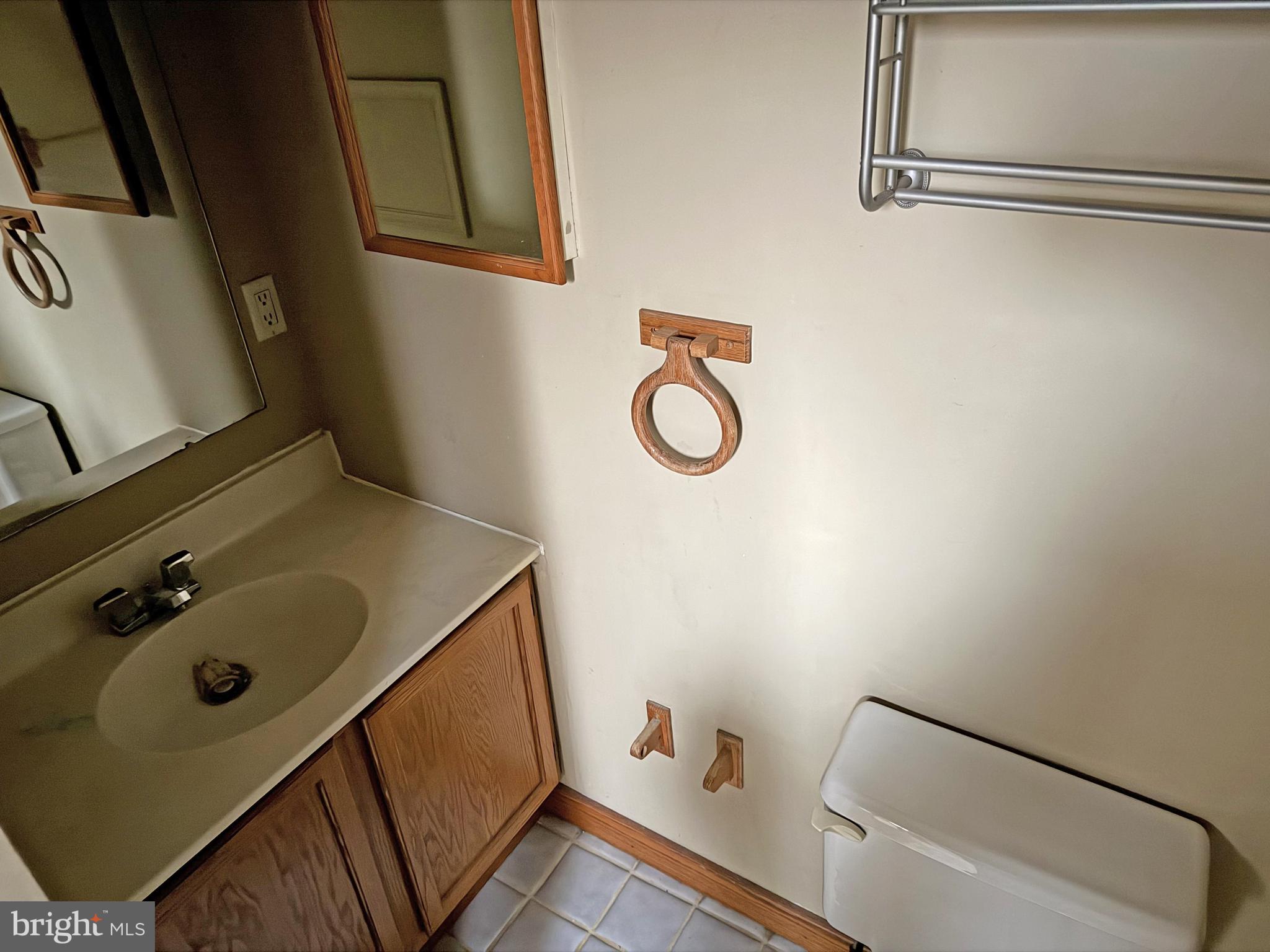 OLDE OAK - Residential