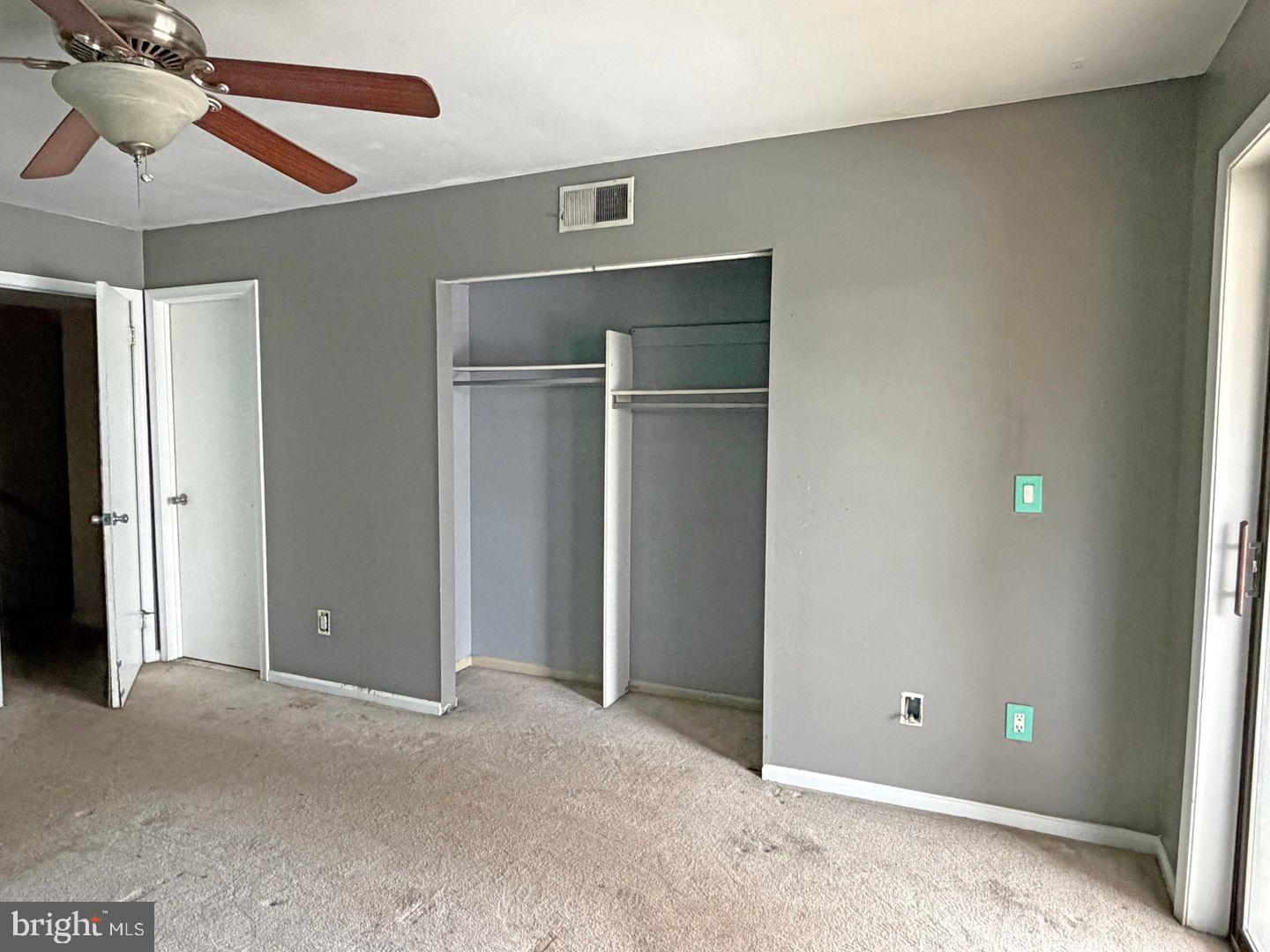 OLDE OAK - Residential