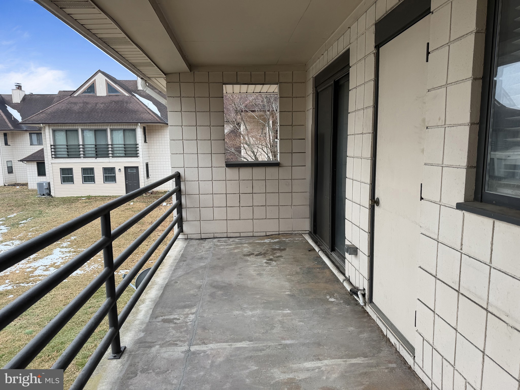 OLDE OAK - Residential