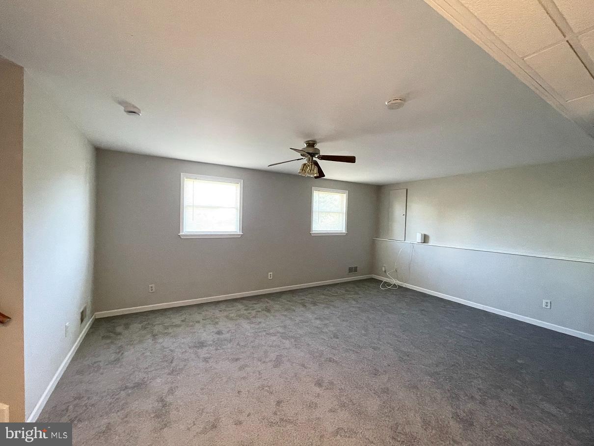 BAYVIEW ESTATES - Residential Lease