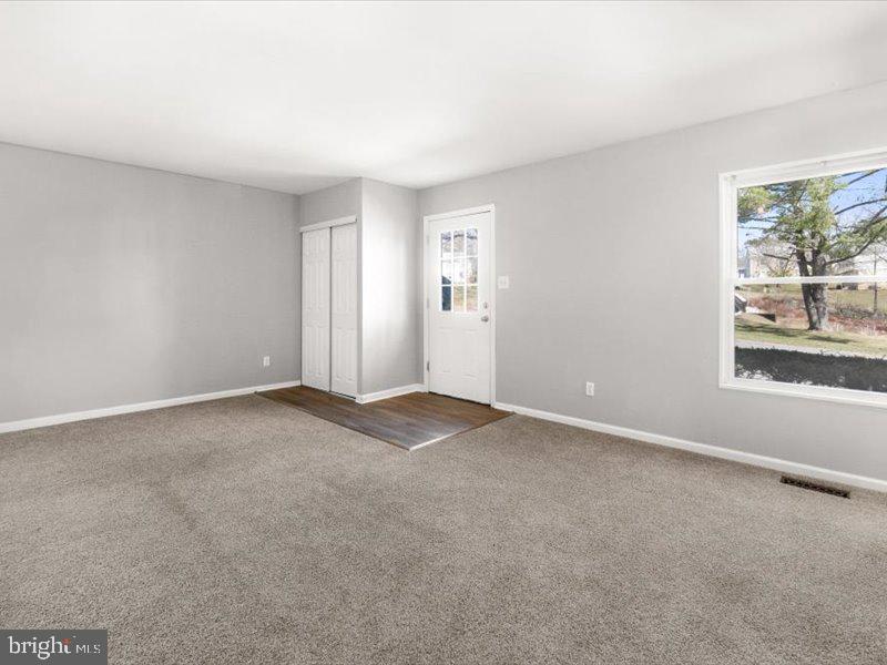 BROOKSHIRE - Residential