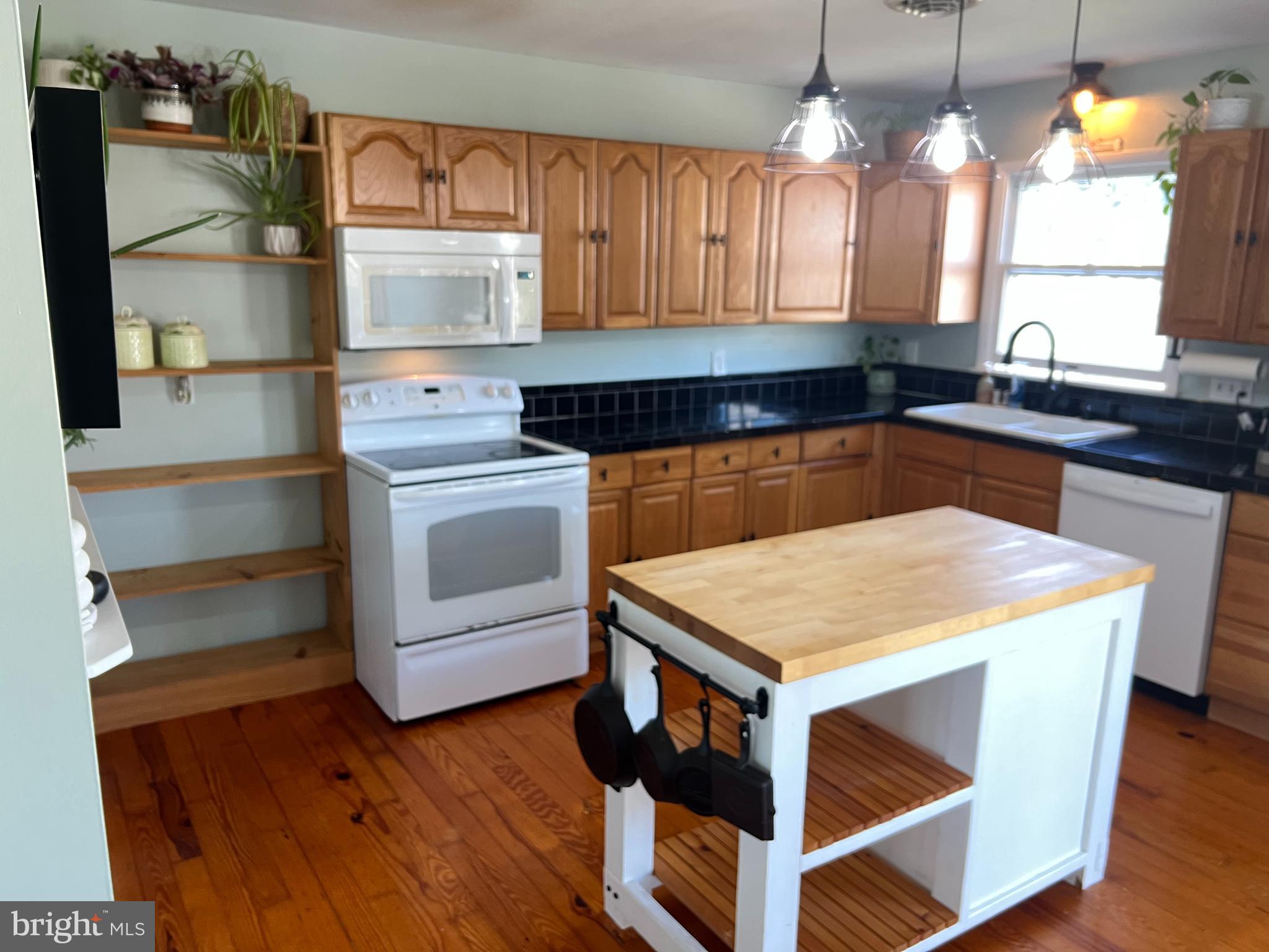 BALTIMORE HUNDRED - Residential