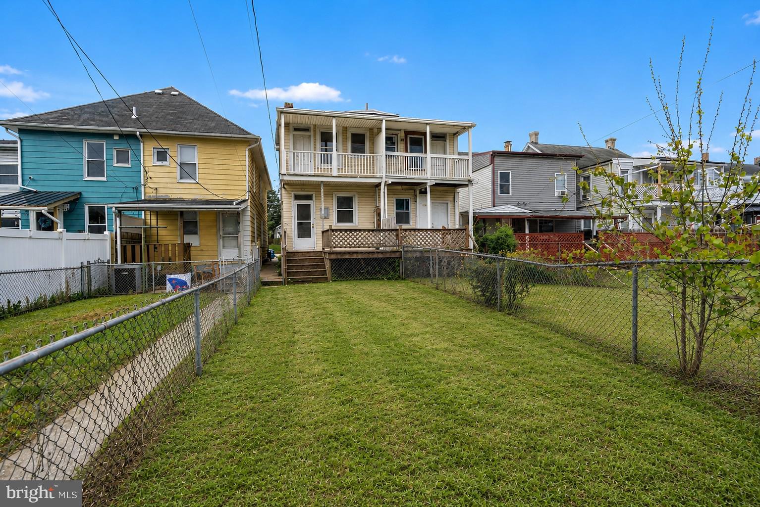 914 SALEM AVENUE