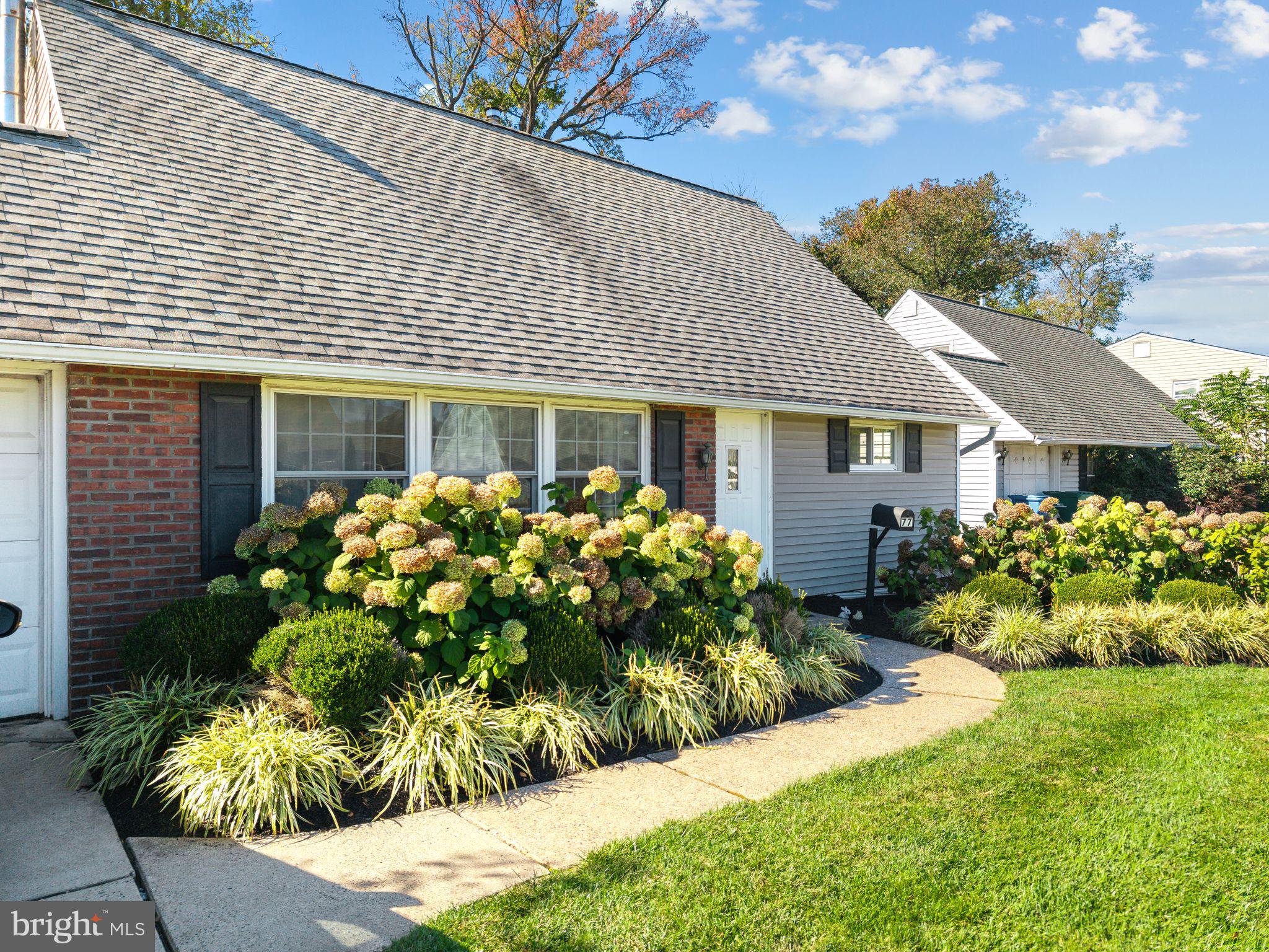 77 JUNEWOOD DRIVE