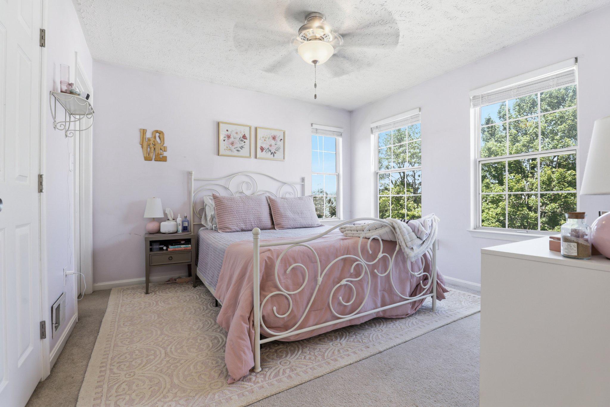 SENTRY RIDGE - Residential