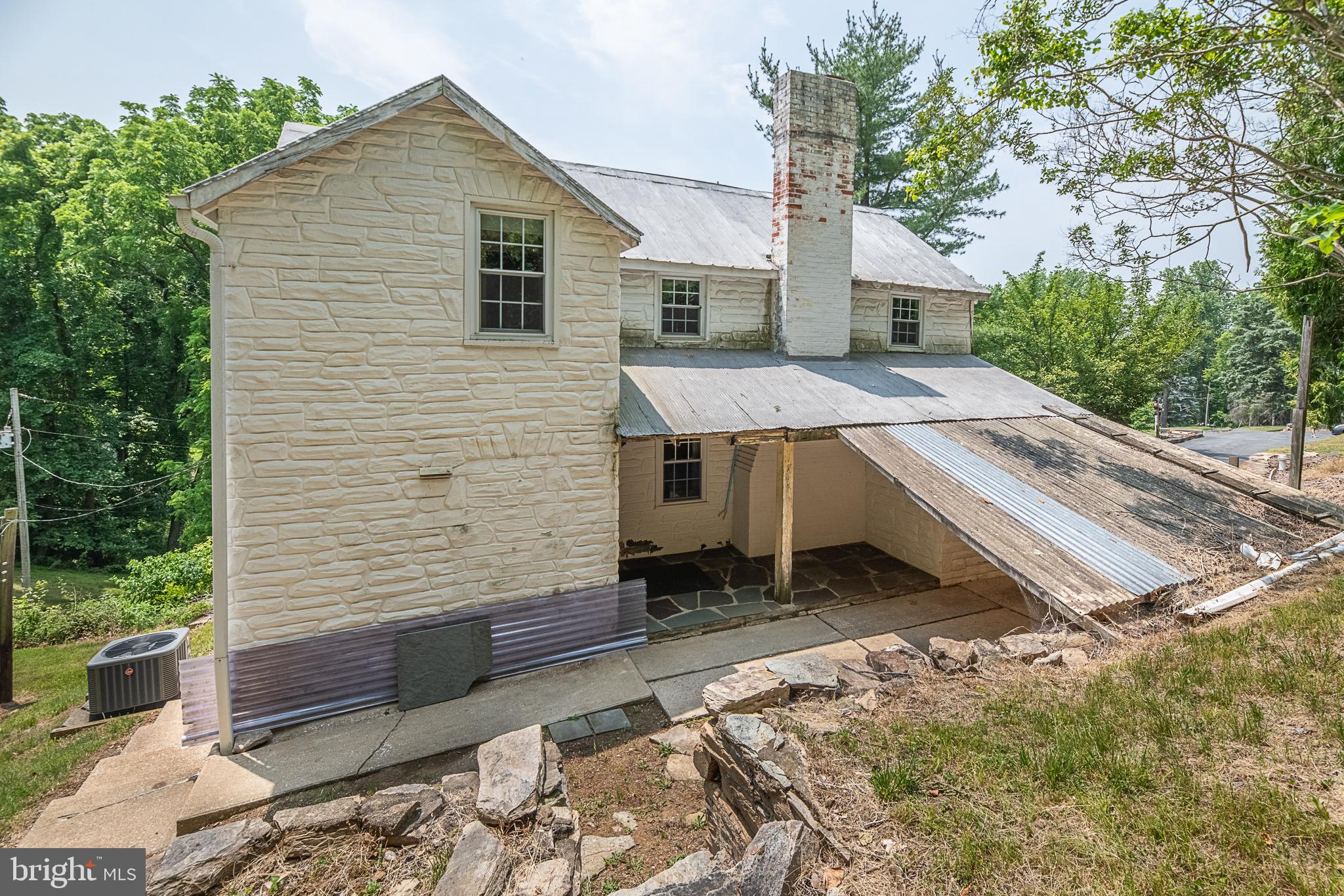 NONE AVAILABLE - Land