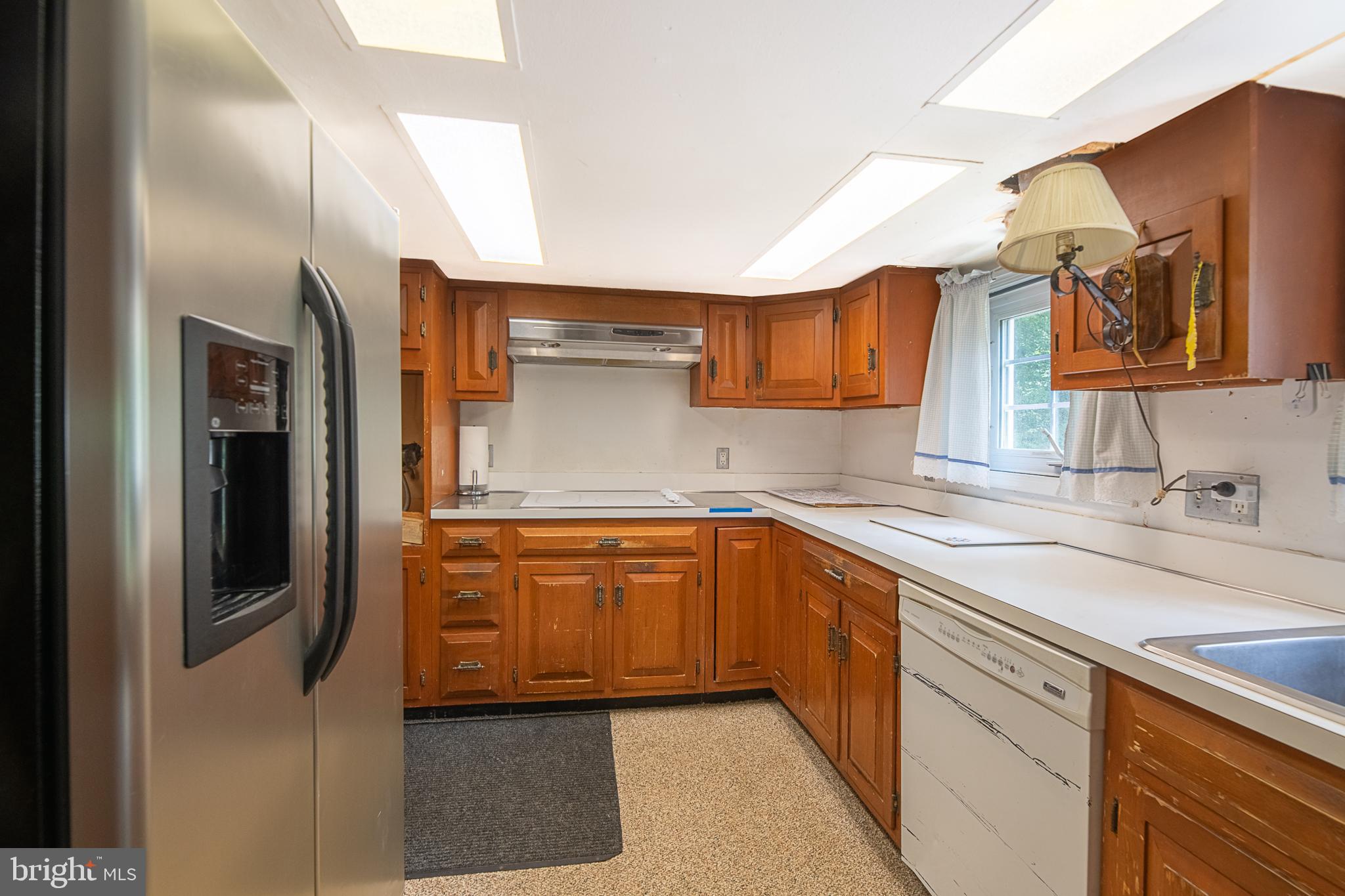 NONE AVAILABLE - Land