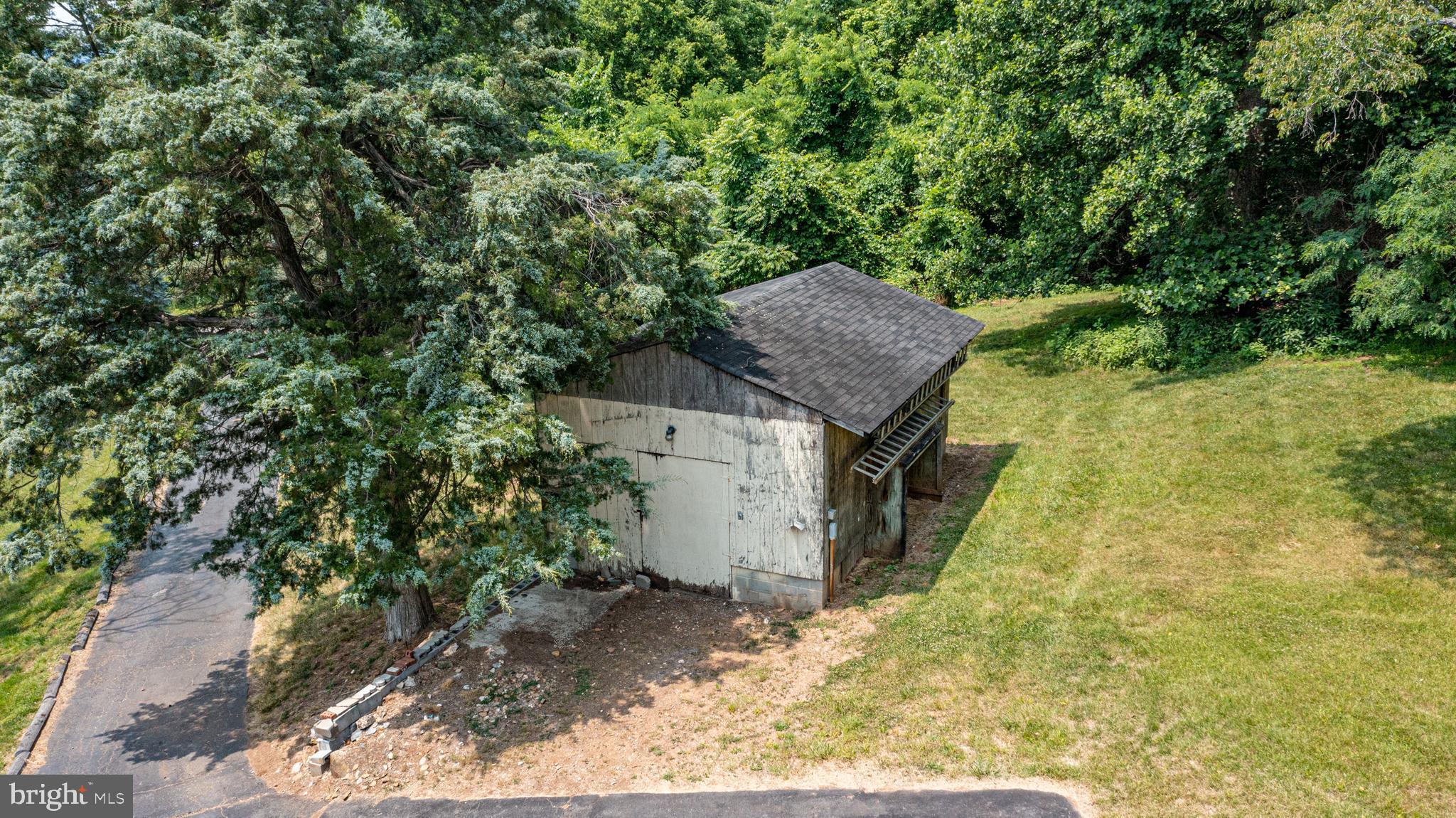 NONE AVAILABLE - Land