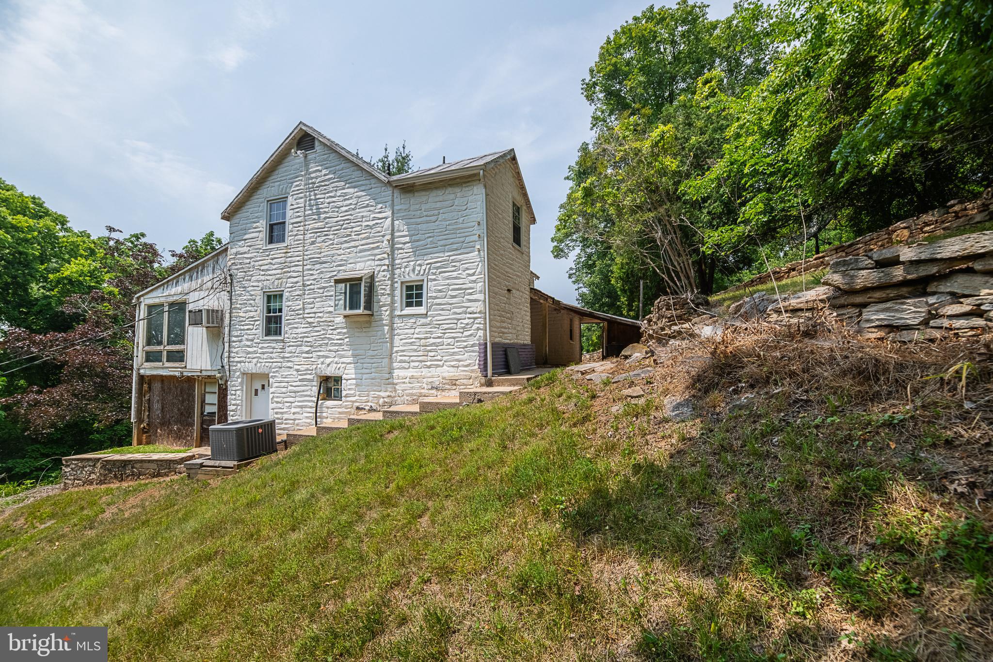 NONE AVAILABLE - Land