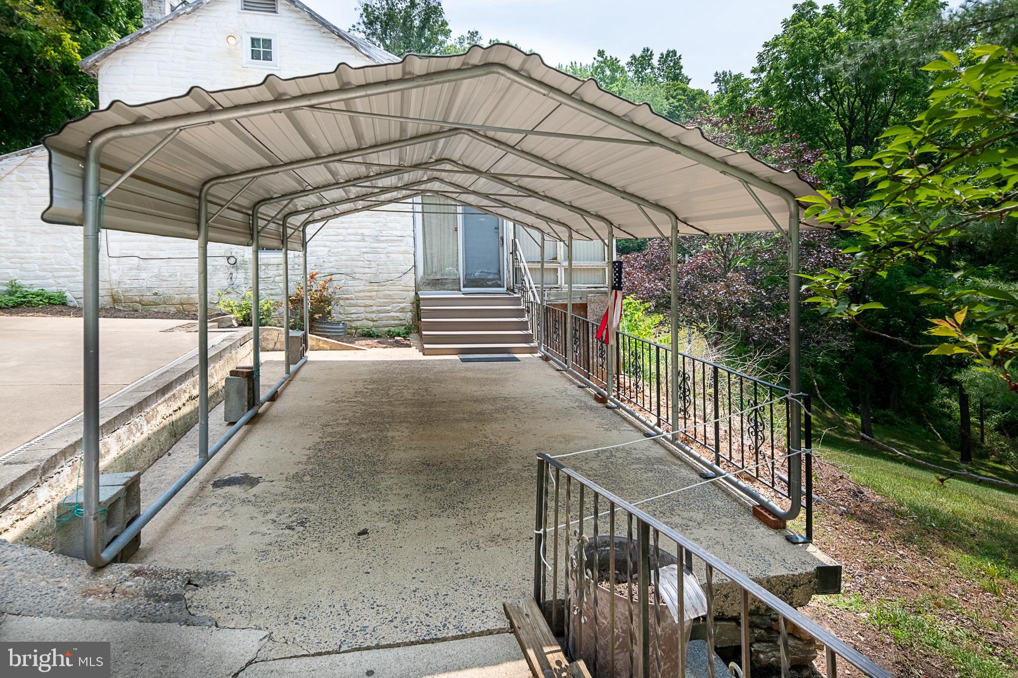 NONE AVAILABLE - Land