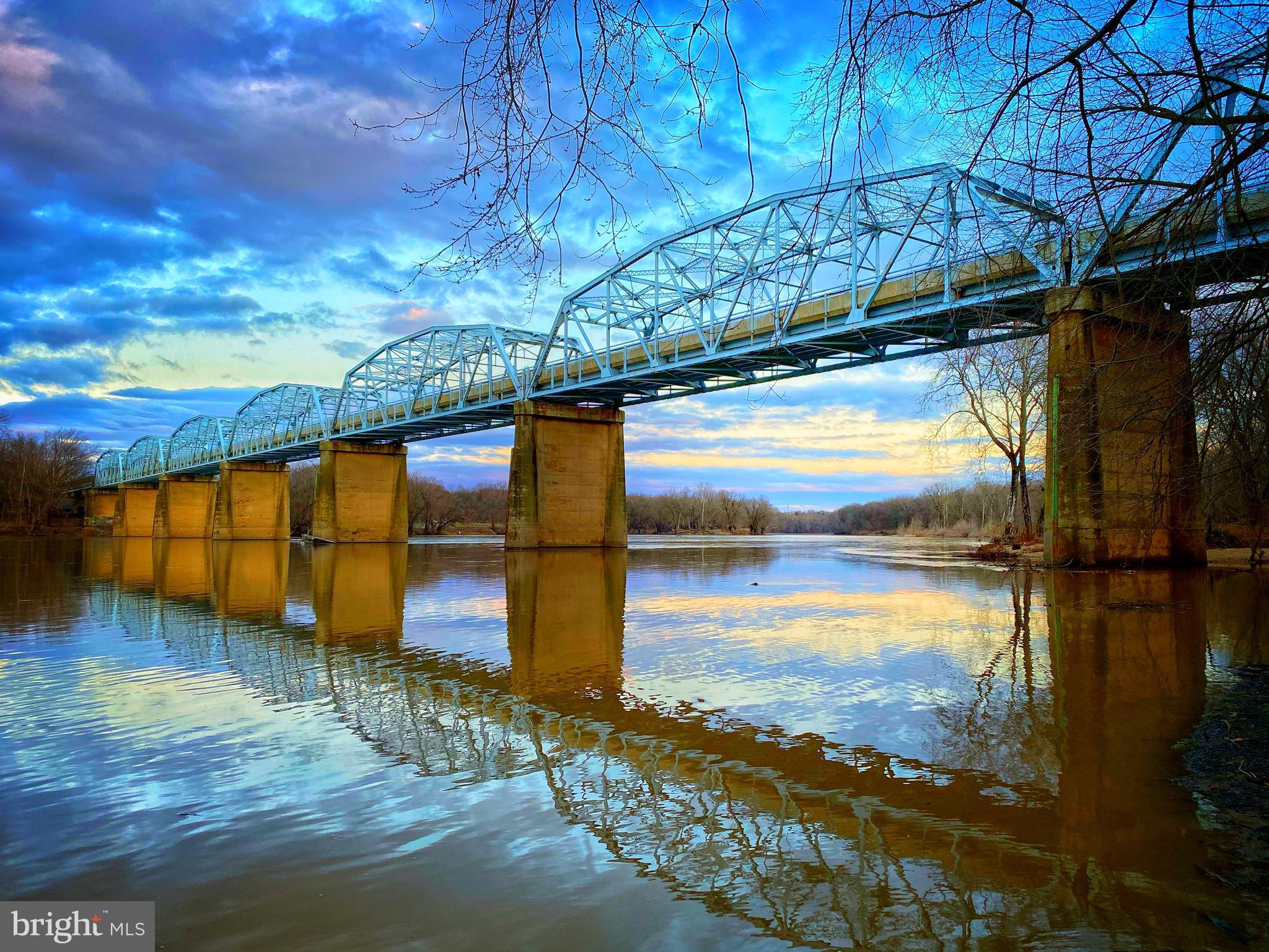 NONE AVAILABLE - Land