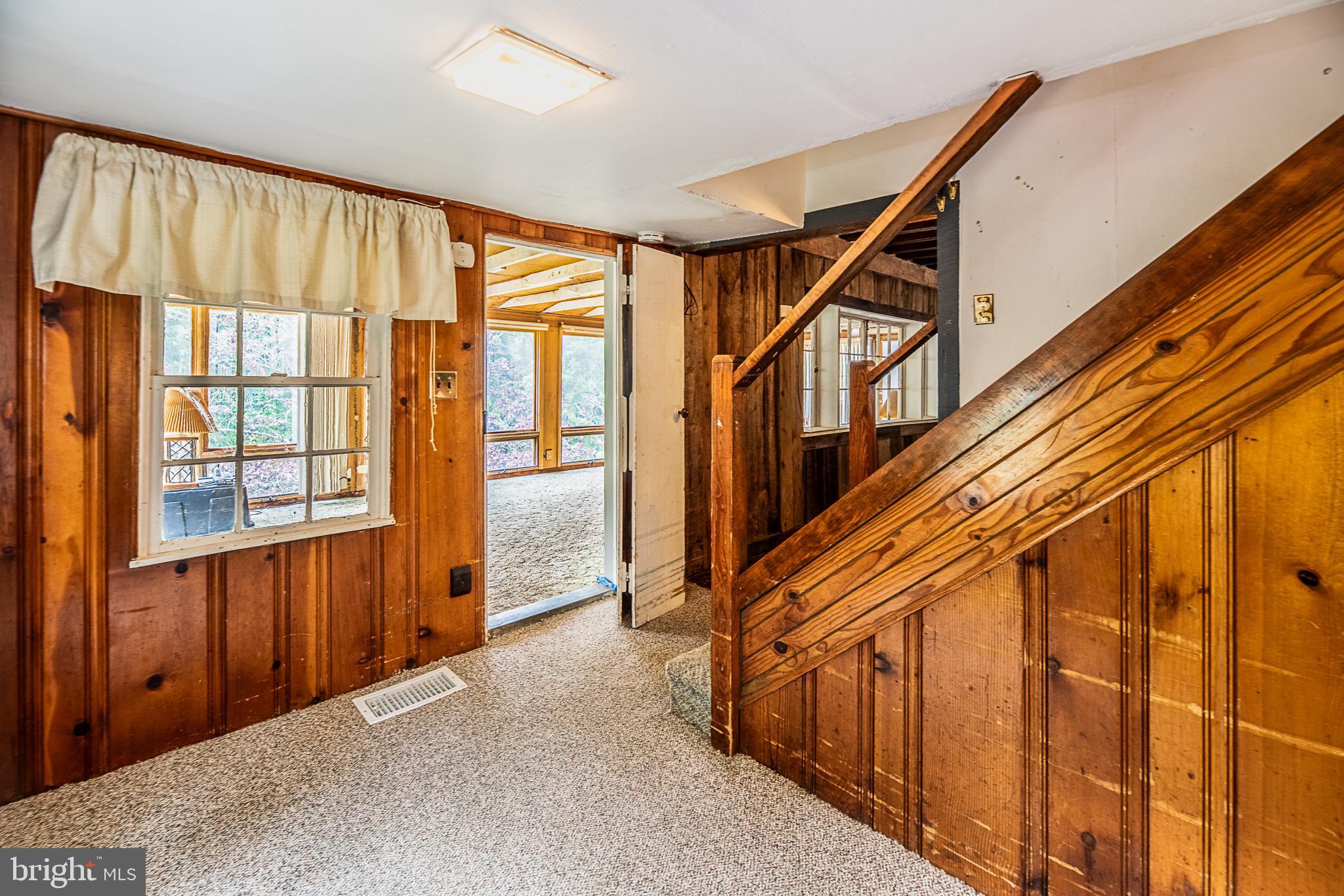 NONE AVAILABLE - Land