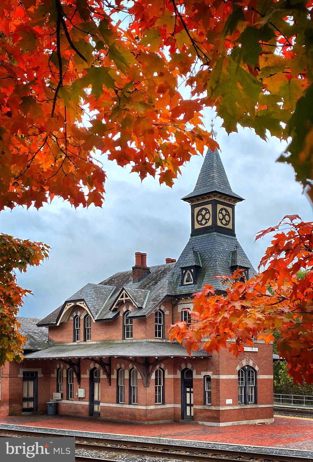 NONE AVAILABLE - Land