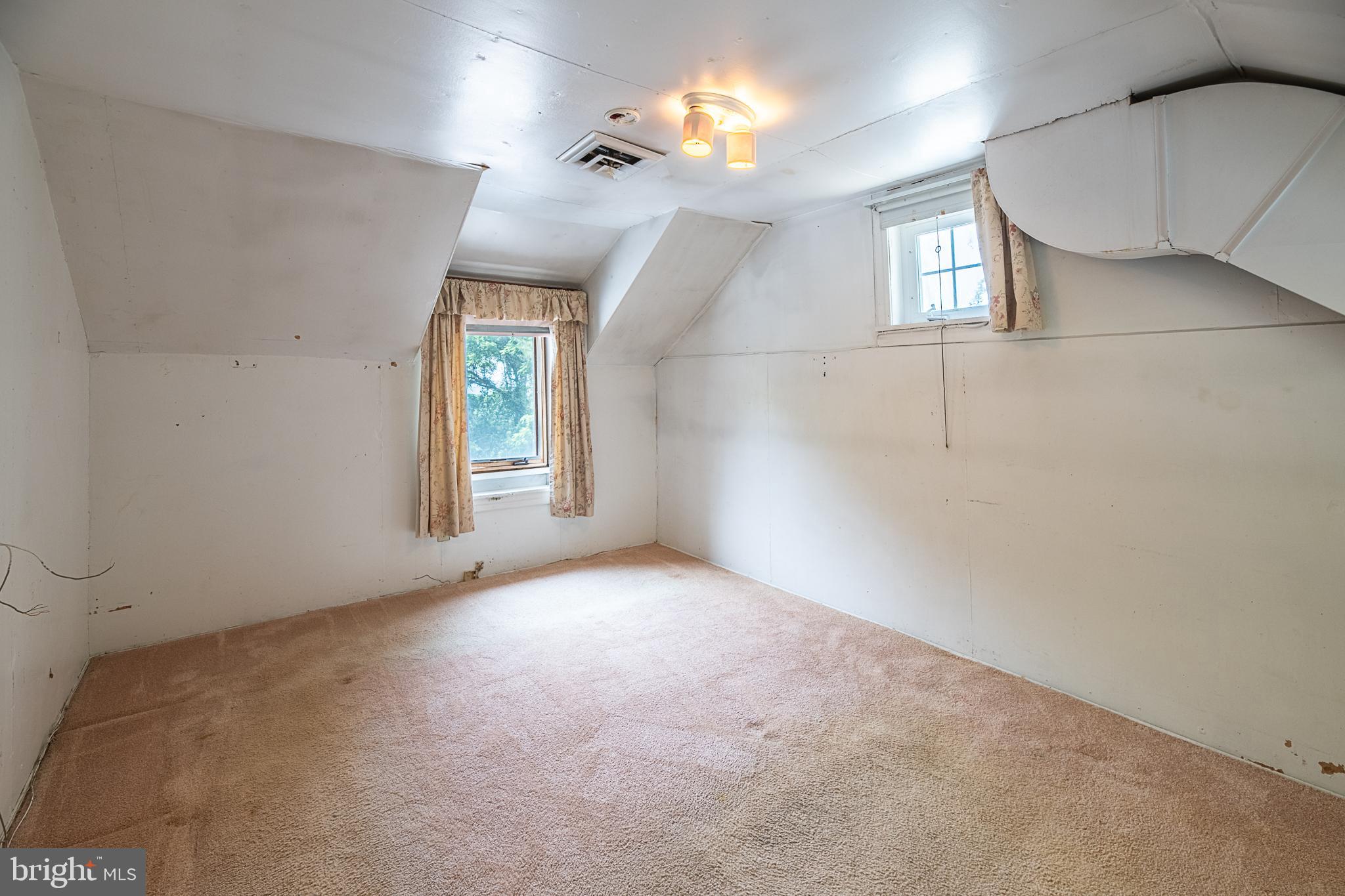 NONE AVAILABLE - Land