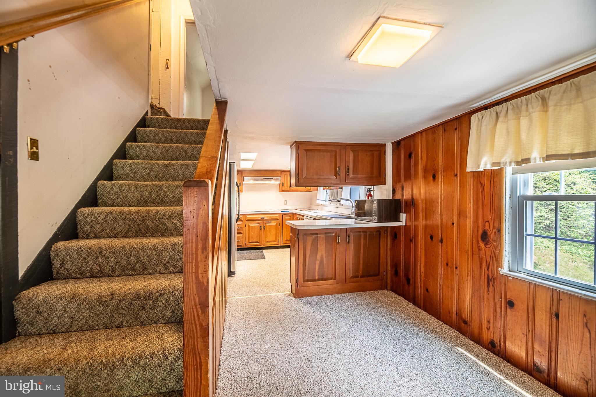 NONE AVAILABLE - Land