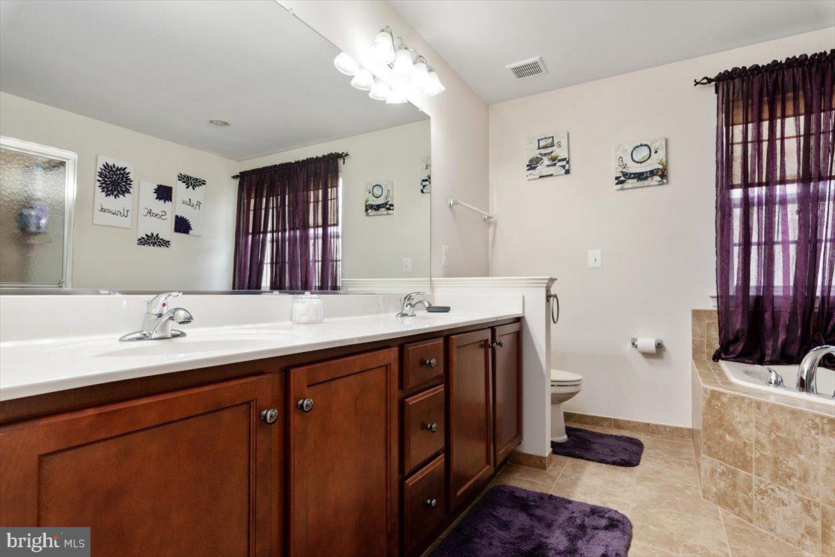 CARVEL BEACH - Residential