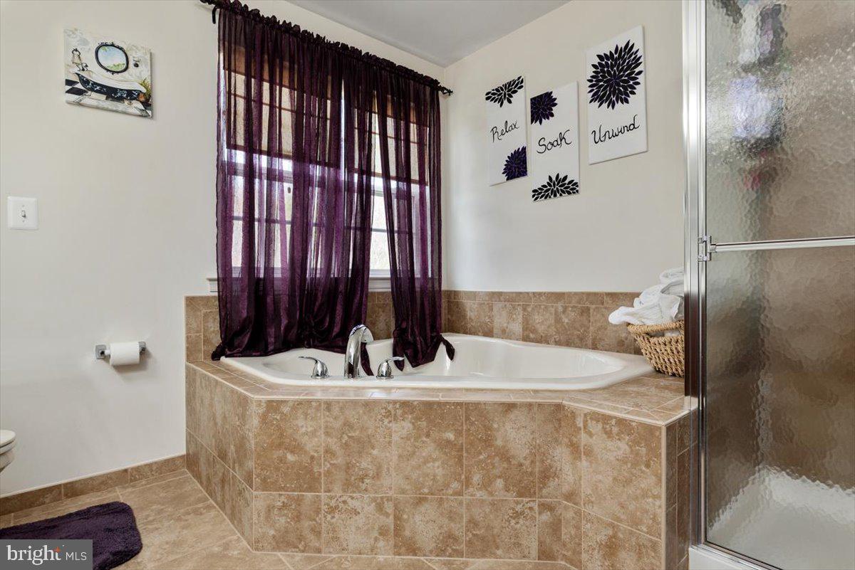 CARVEL BEACH - Residential