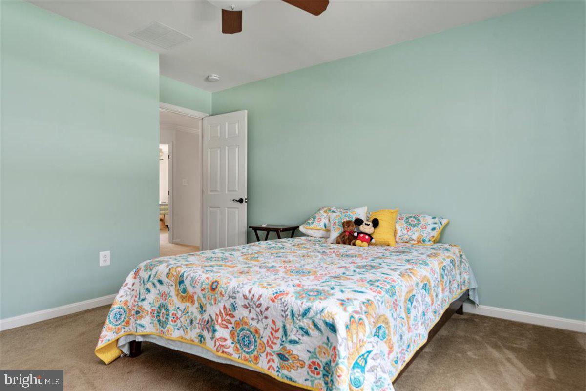 CARVEL BEACH - Residential